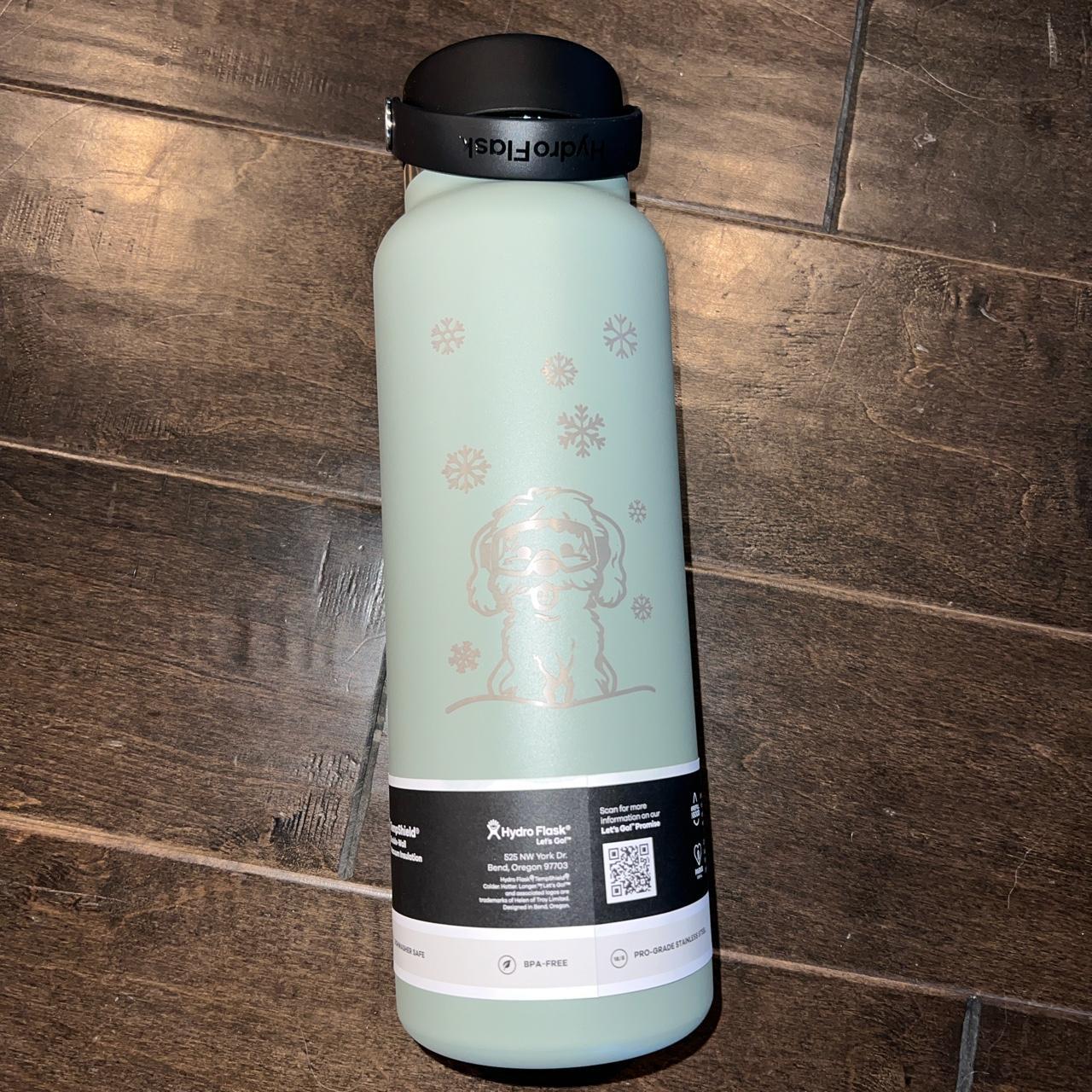 black 21 oz hydroflask - Depop