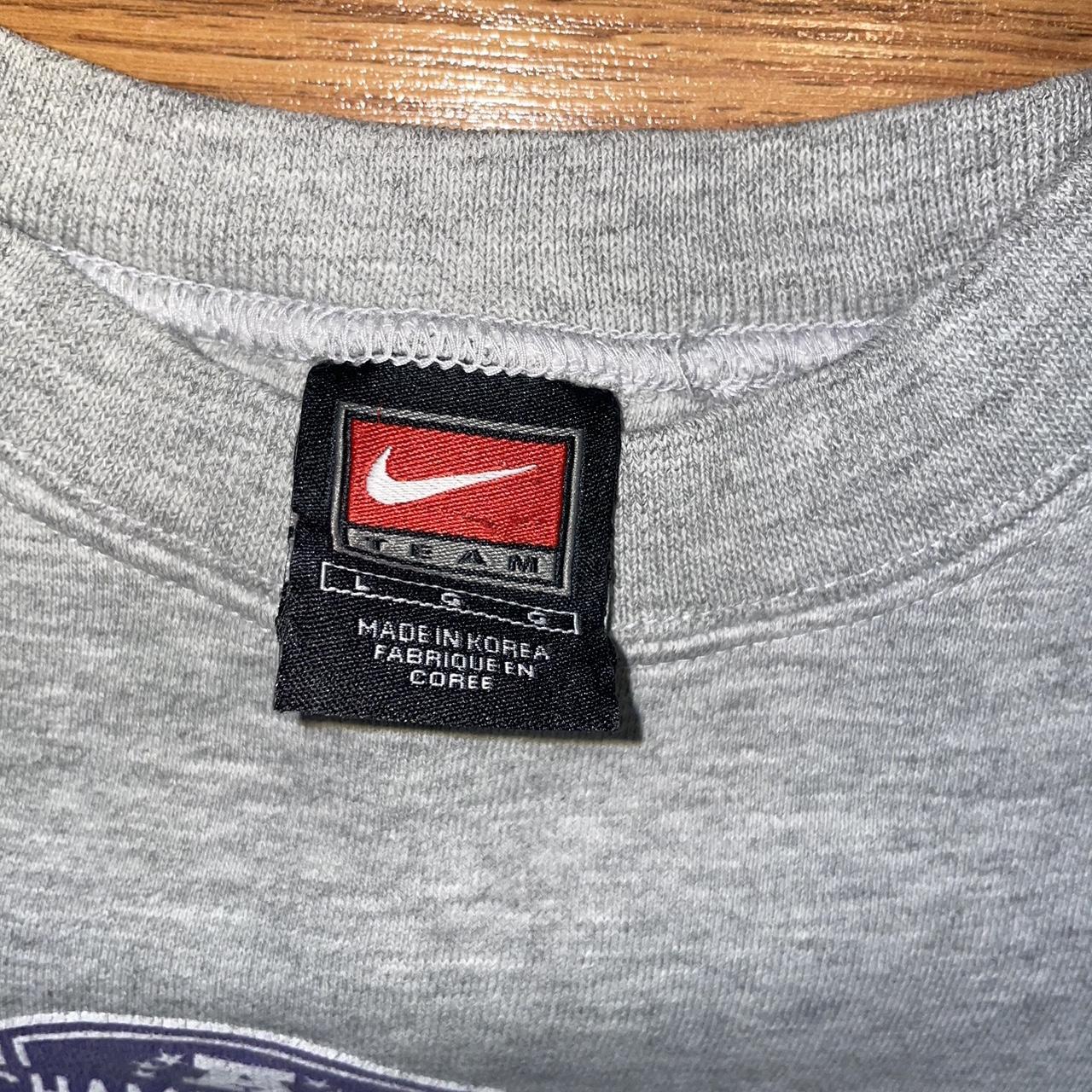 2001 nike shoes