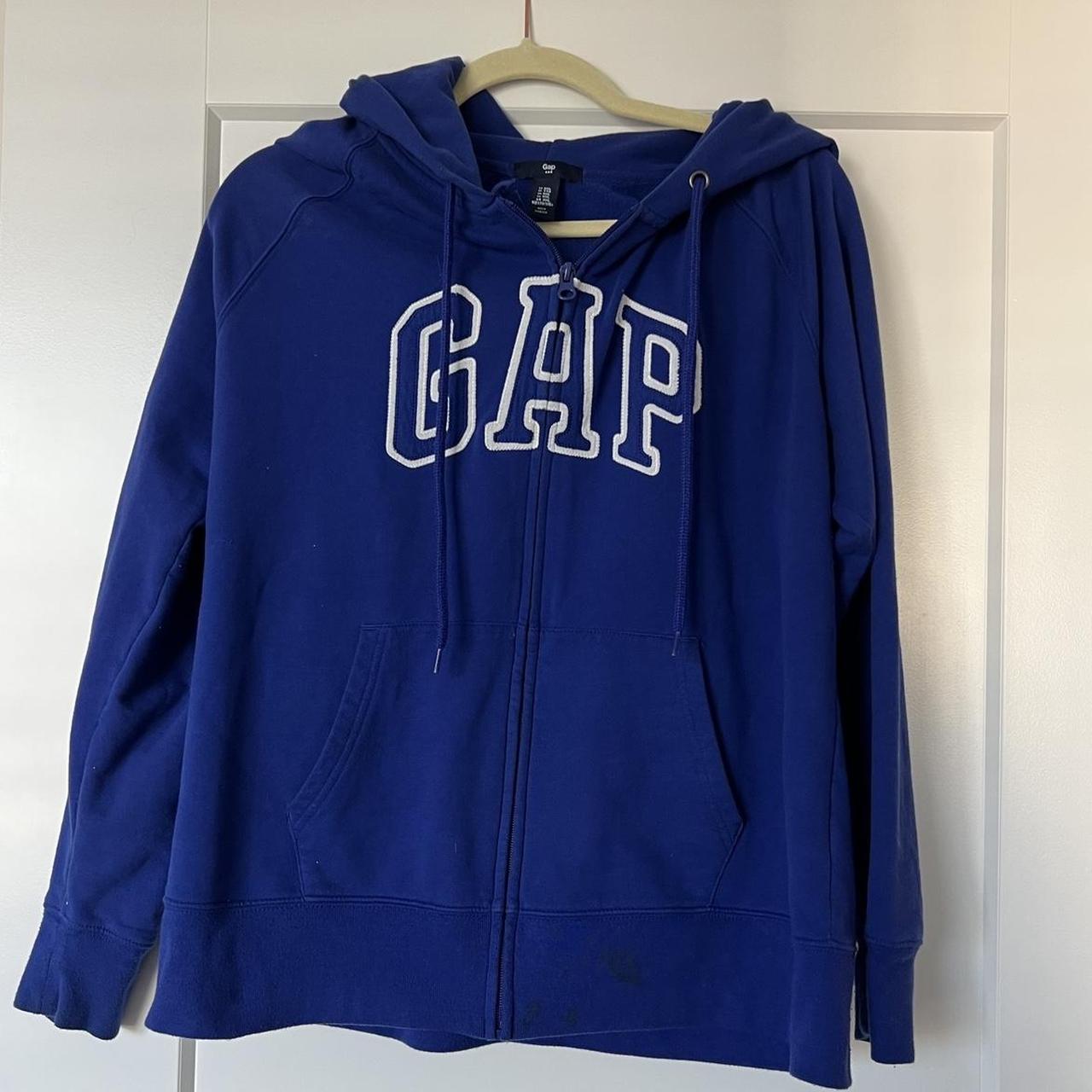 Gap Women's White and Navy Hoodie | Depop