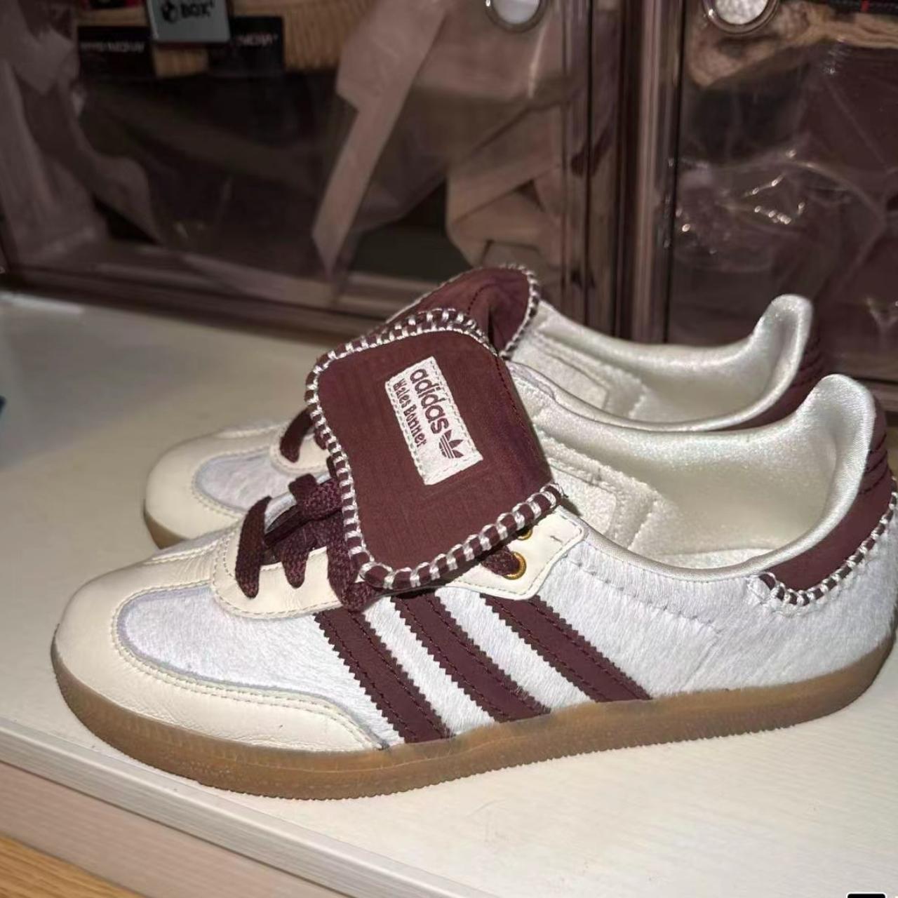 adidas women sizeus 6 us 6.5 us 7.5 us 8 us9 us 9... Depop