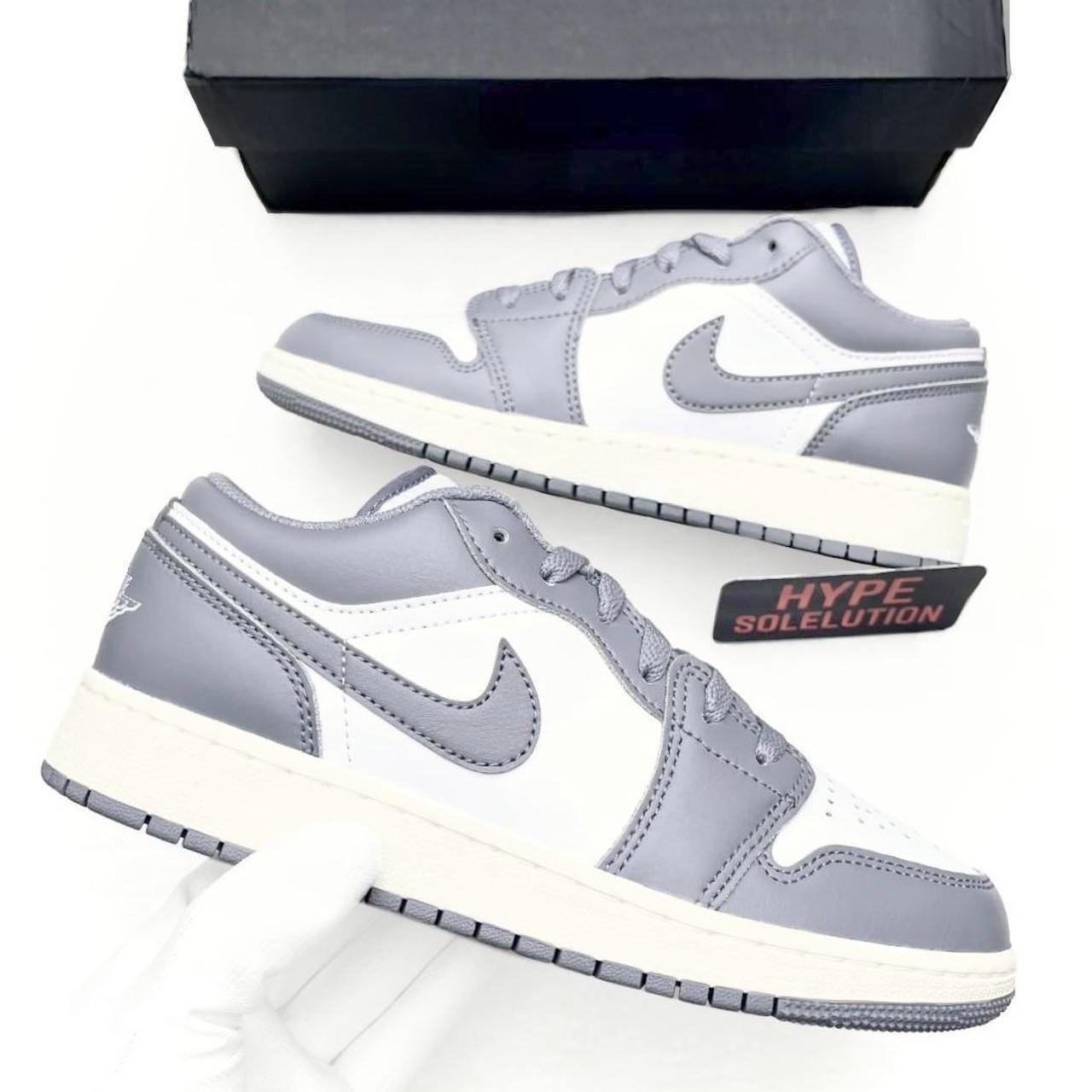 nike jordans women's grey