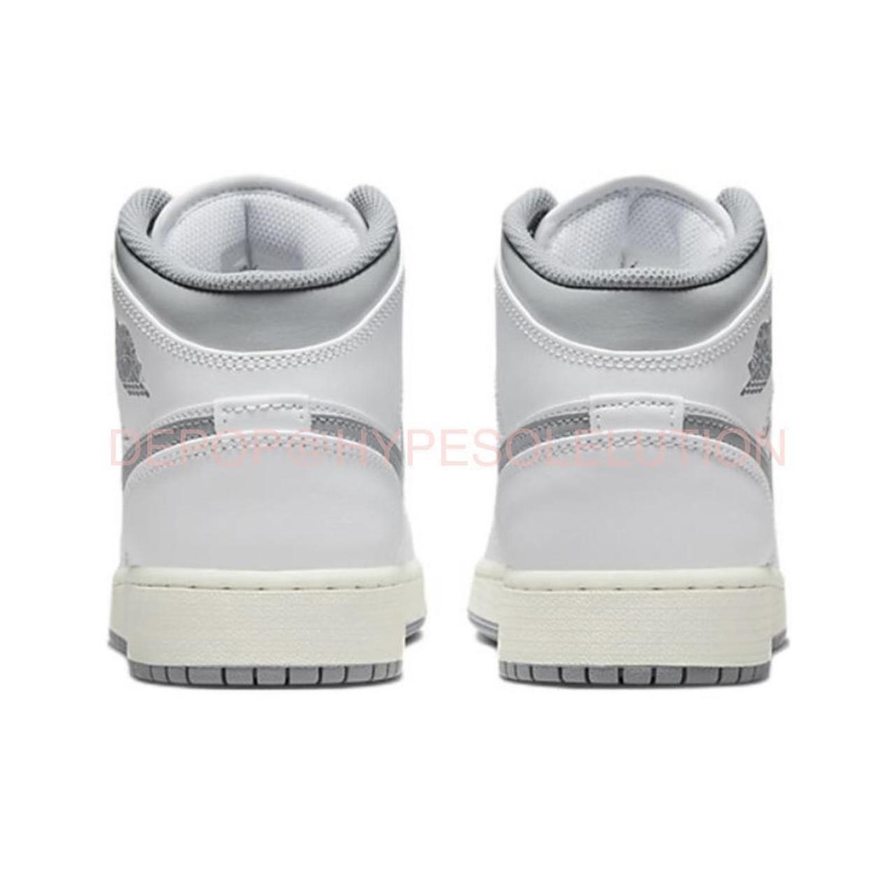 Nike Air Jordan 1 Mid Nuetral Grey Gs Uk 35 🔥🔥🔥 Depop 8670