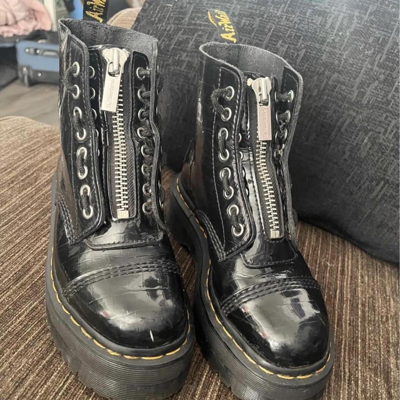 dr martens croc sinclair