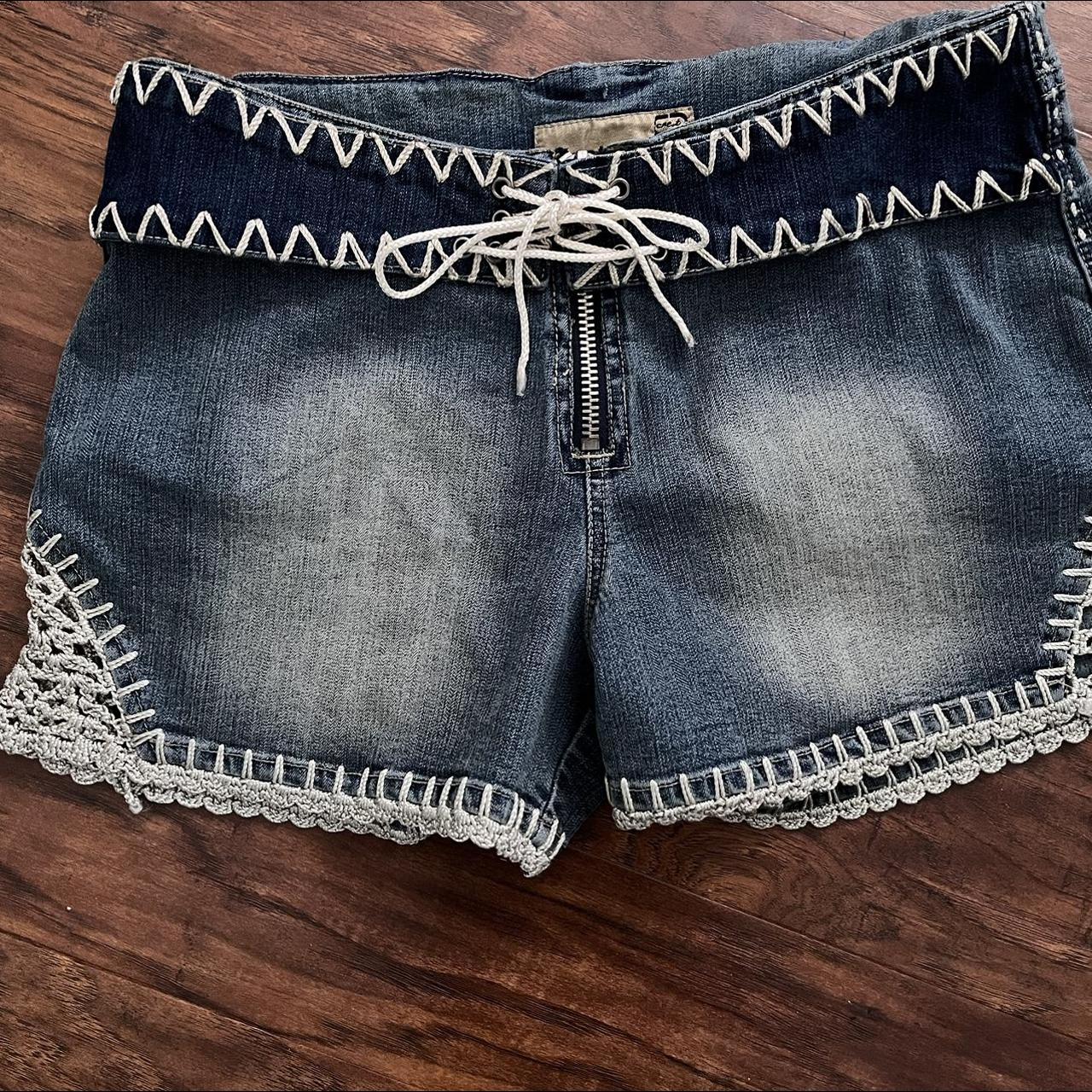 Crest Shorts