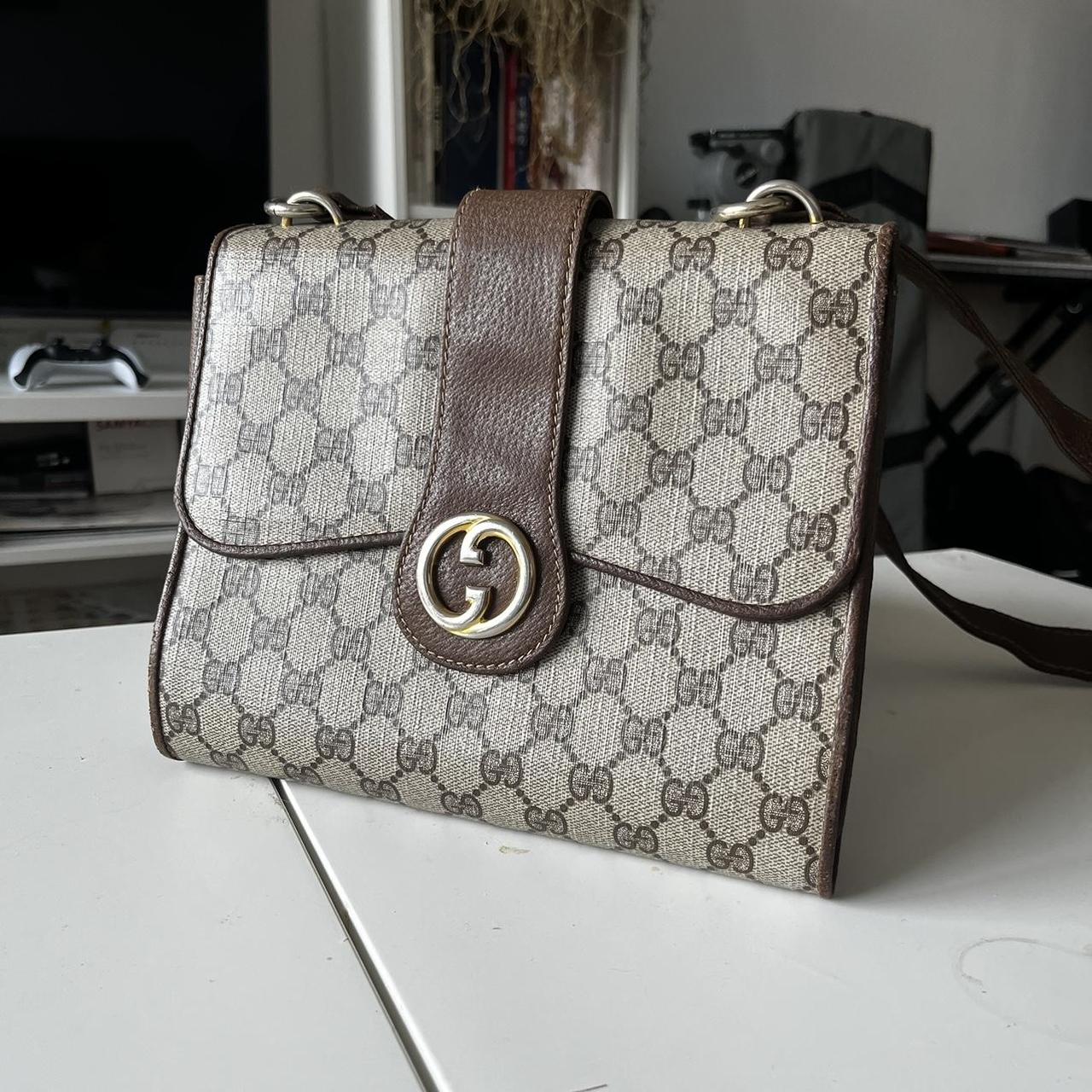 Vintage Gucci Bag bought from a vintage store in Depop