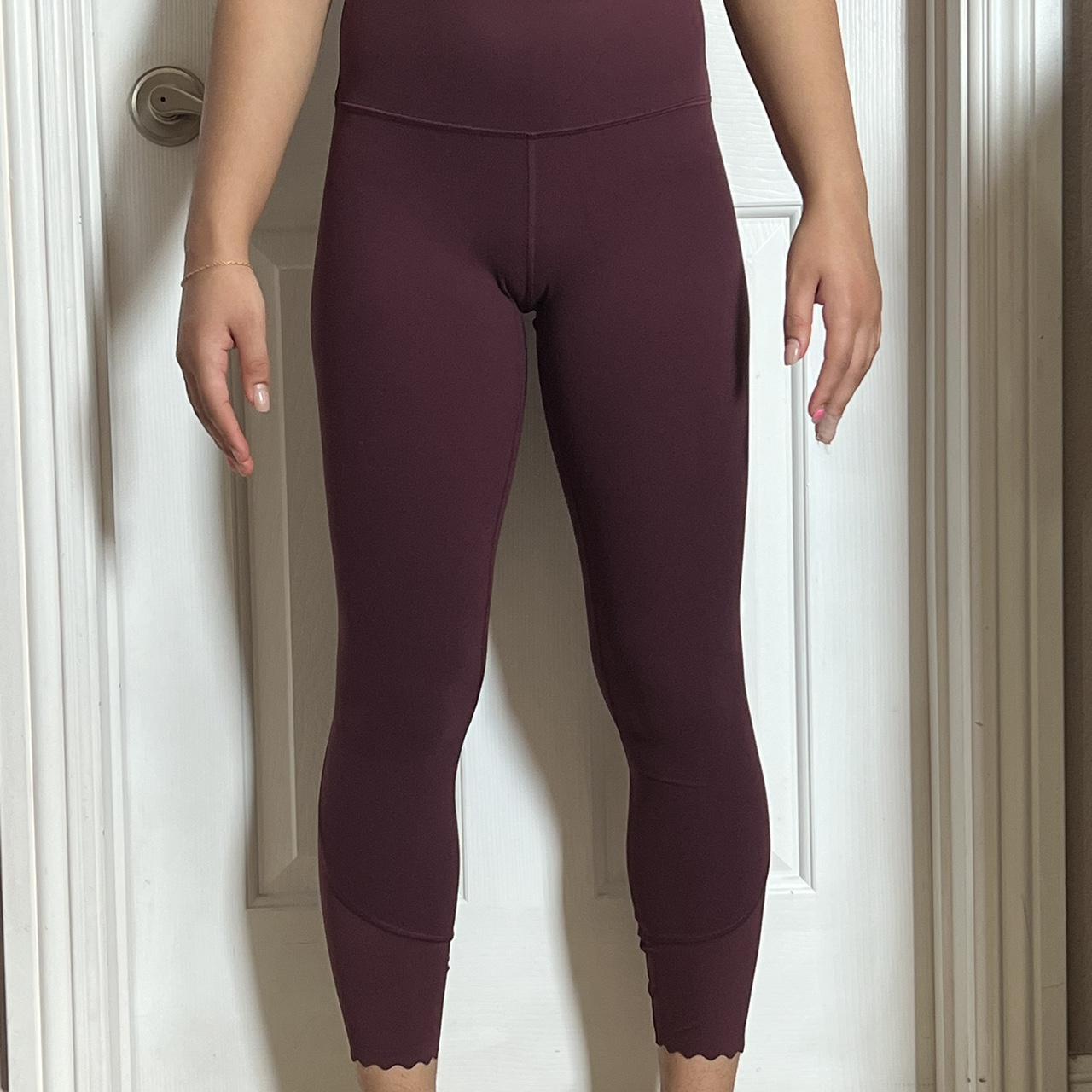 Scalloped hotsell leggings lululemon