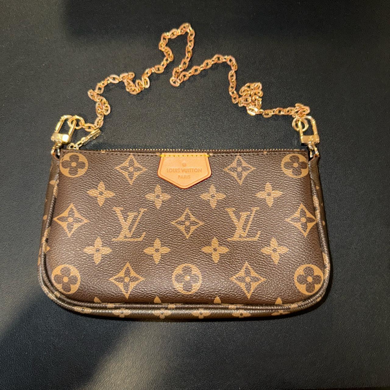 Louis Vuitton pochette purse Chain is discolored... - Depop