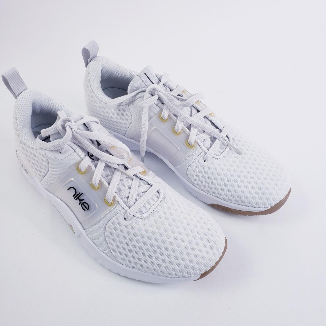 Nike Women's Renew in-Season Tr 10 Gymnastics Shoe Depop