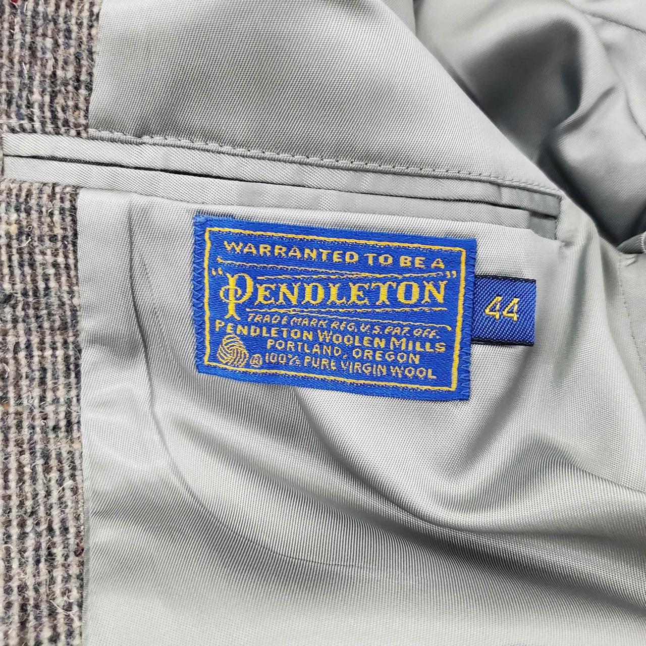 Men’s vintage Pendleton gray tweed wool sport coat... - Depop