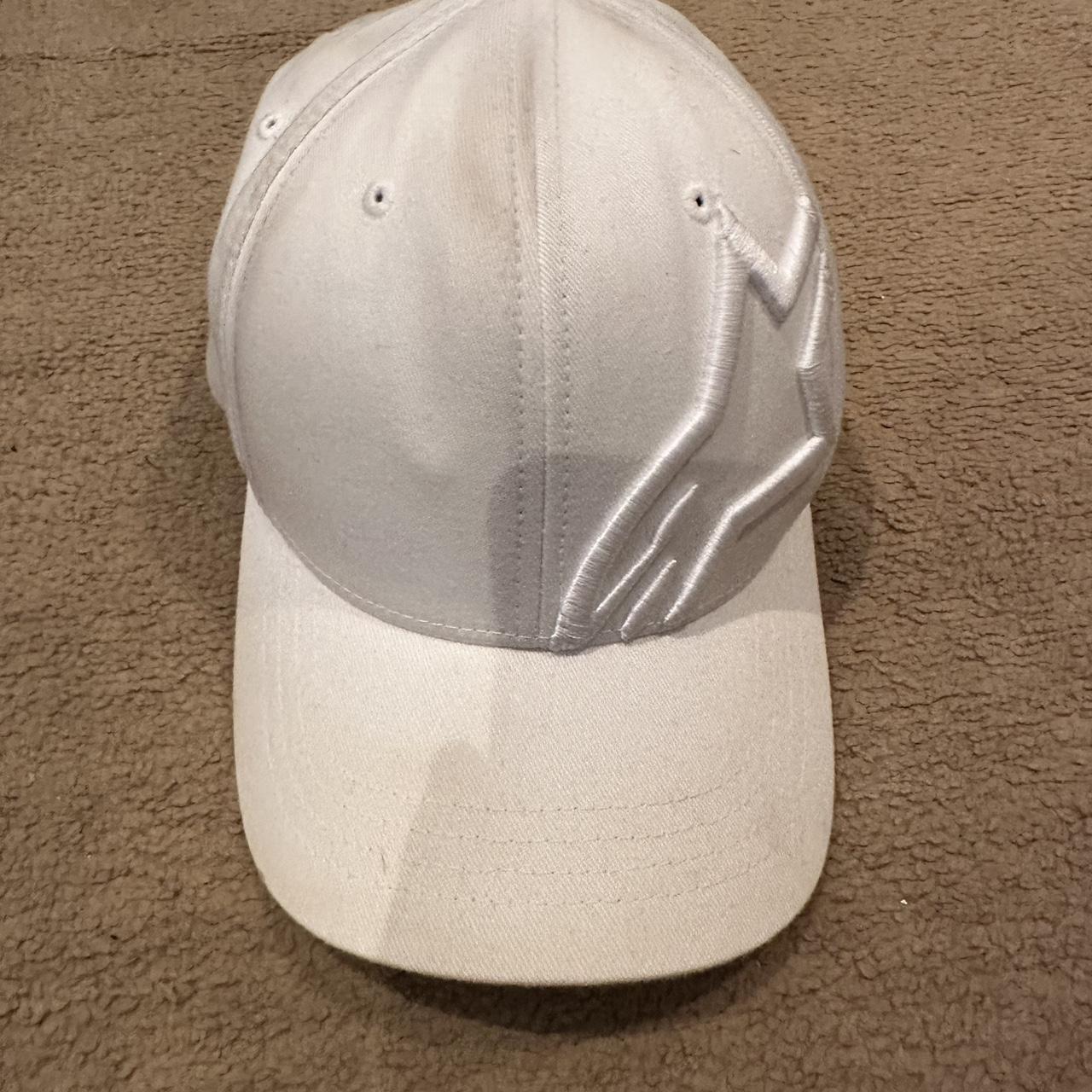 Men's White Hat Depop