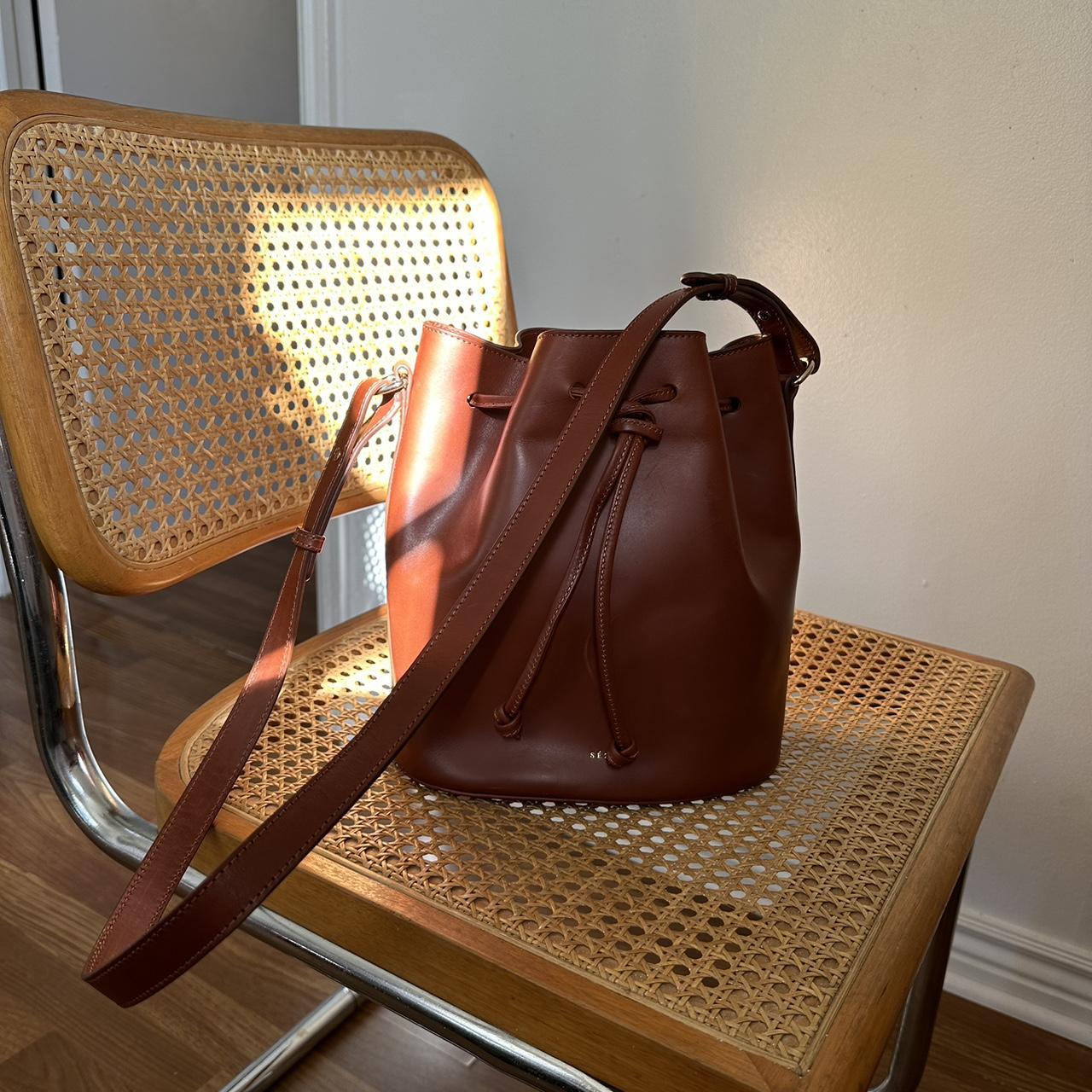 Sezane Farrow bucket bag in Natural Heritage... - Depop