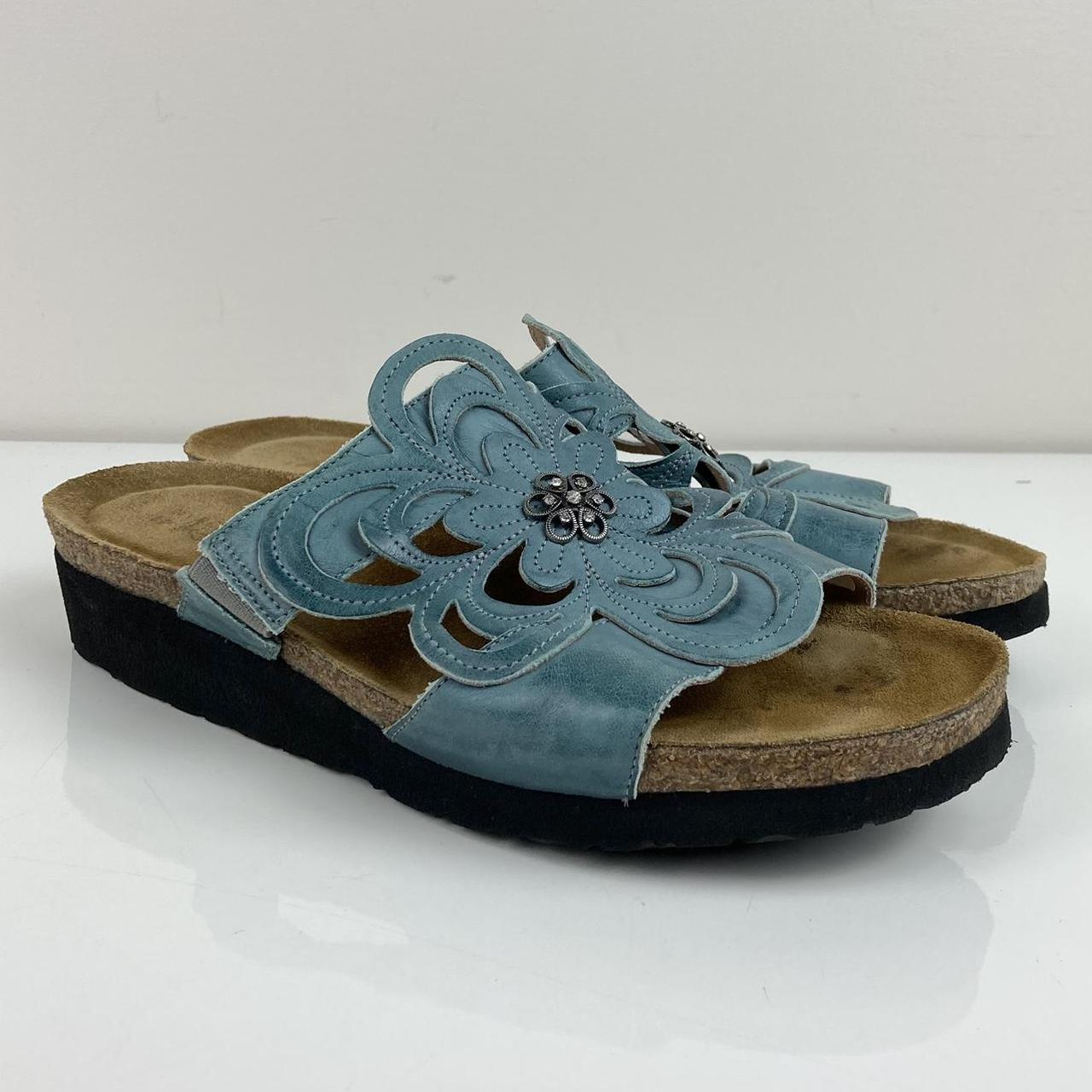 Naot hot sale sandy sandals