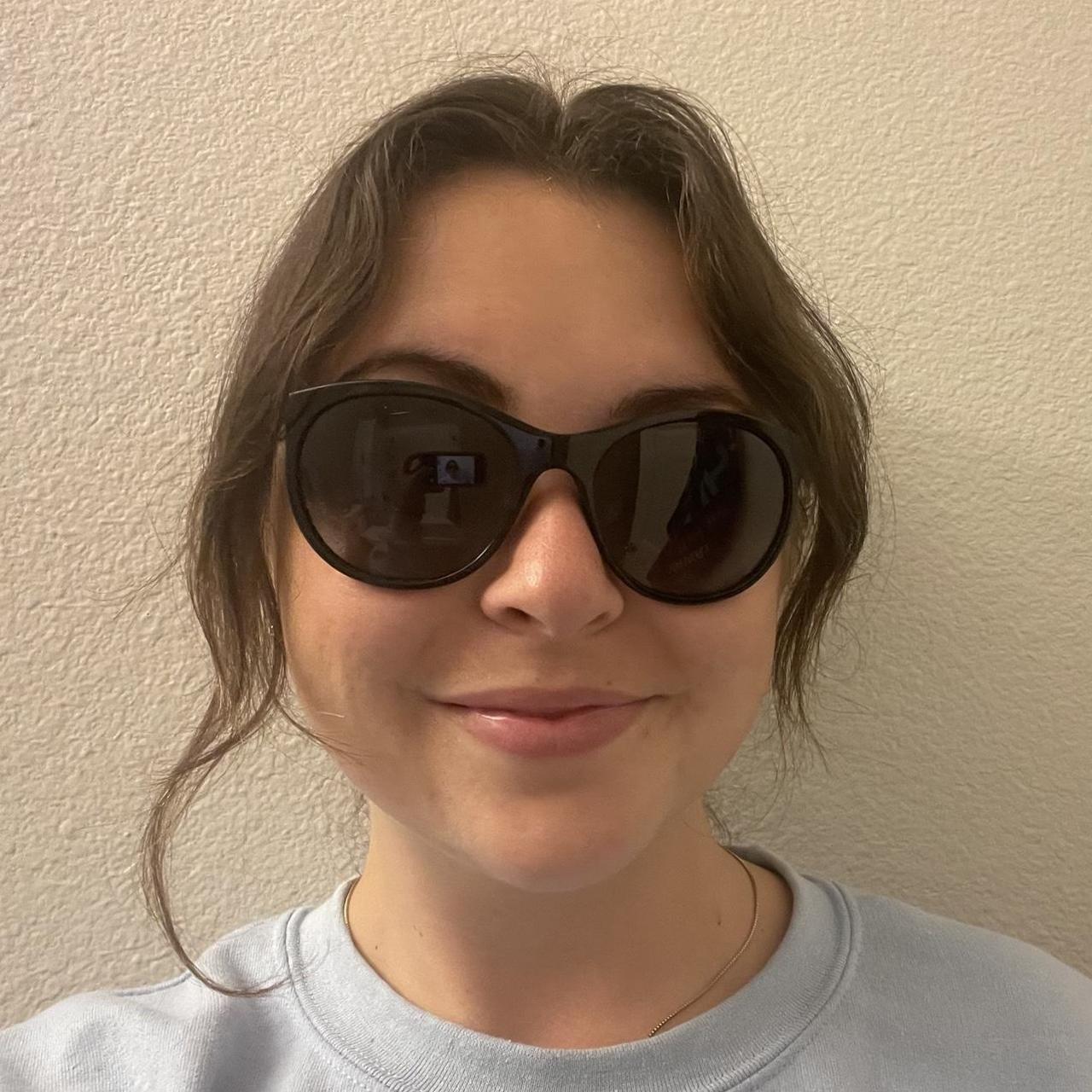 Burberry Women's Sunglasses (6)
