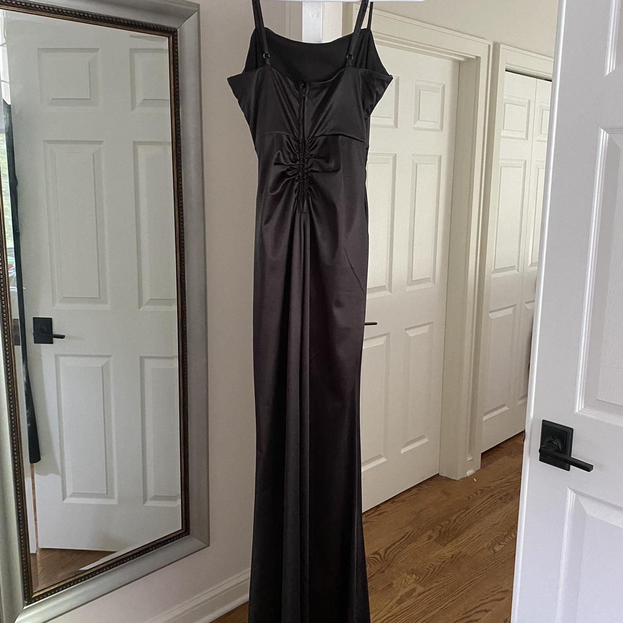 DILLARDS PROM DRESS BLACK WITH SLIT Size Extra... Depop