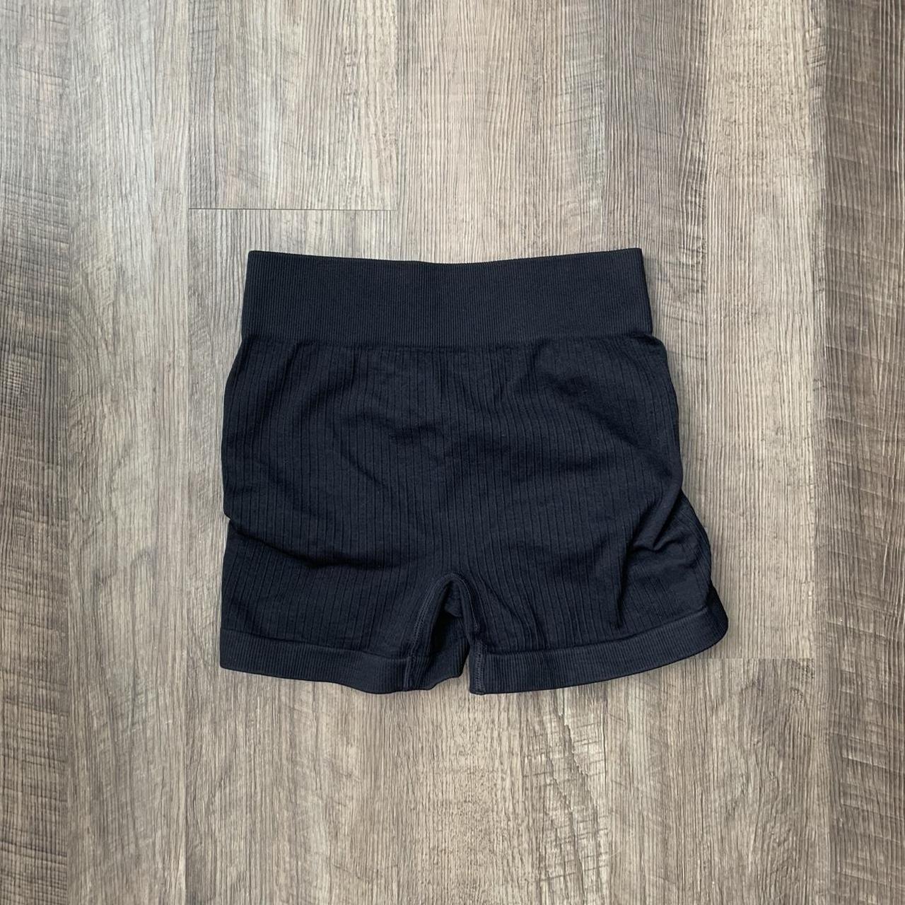 Bo+Tee black shorts - Depop