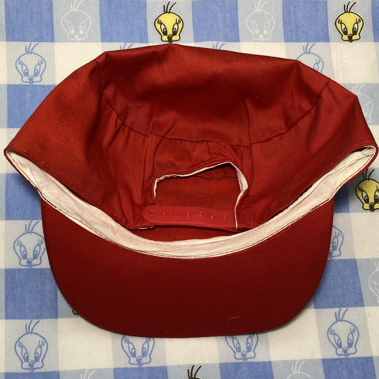 De Beers Men's Red and White Hat (2)