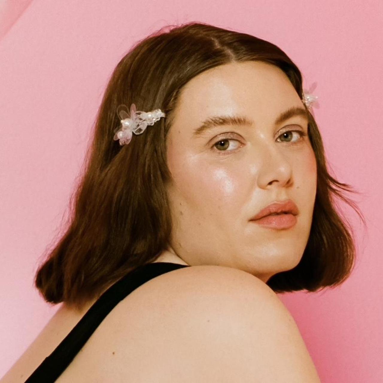 2 Simone Rocha x H&M Crystal glass bead flower hair... Depop