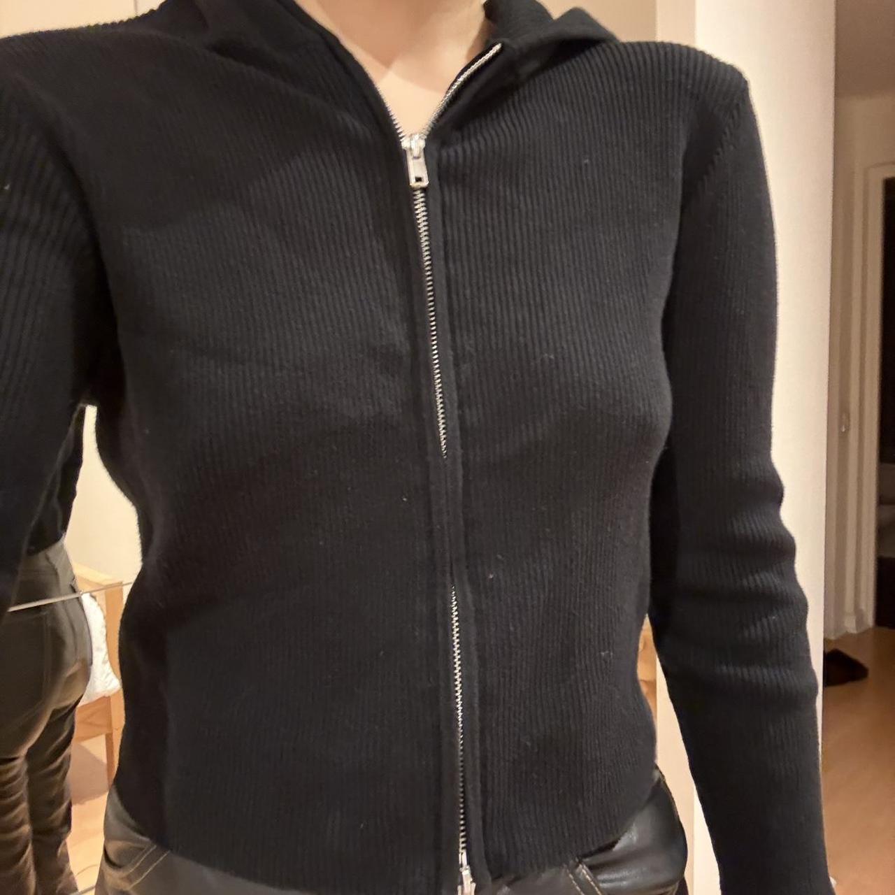 item listed by sarangerel