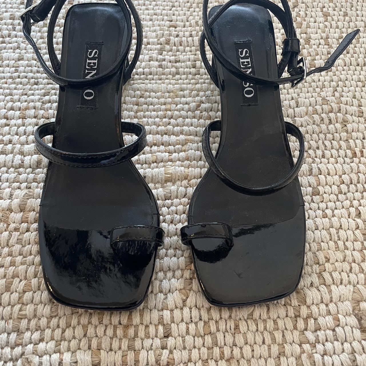 All in Motion Women's Juniper Flip Flop Sandals - Depop