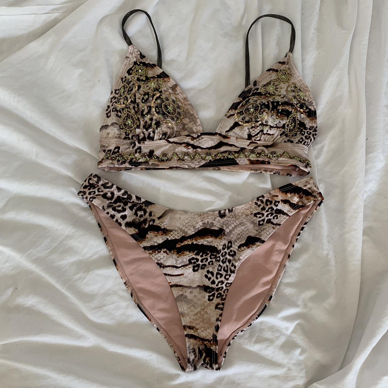 Vintage bikini. Very good condition - Depop