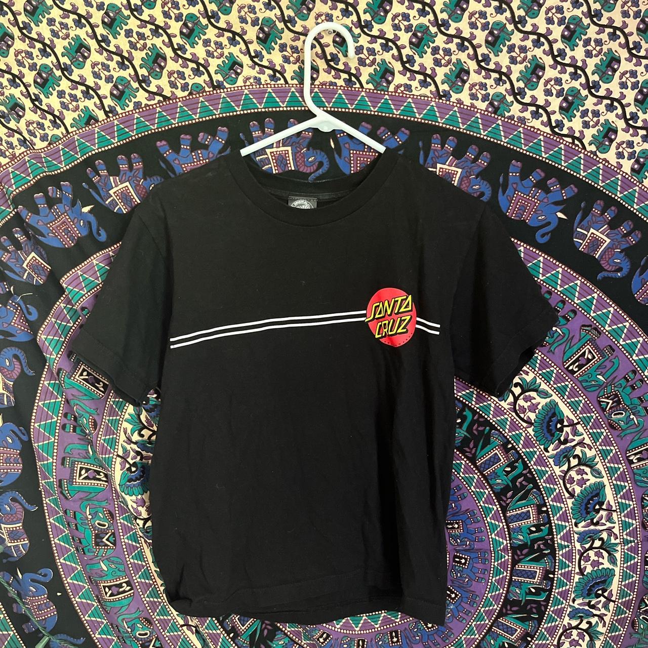 Santa Cruz tee skater zumiez 2000s 90s Depop