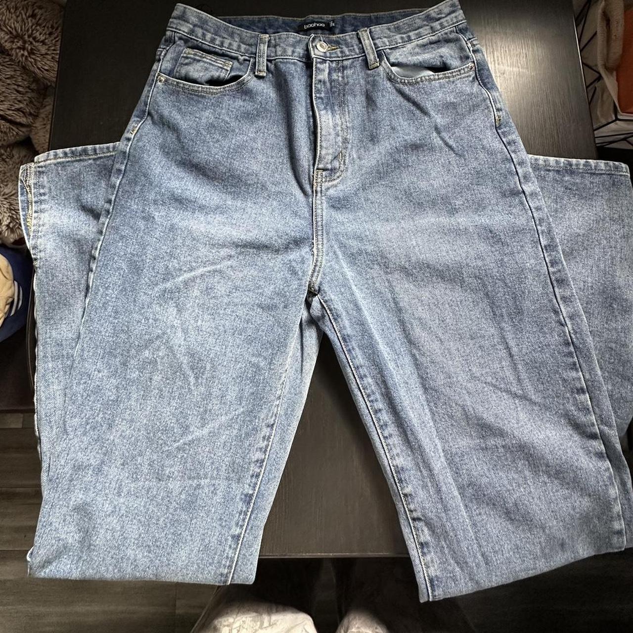 item listed by c0urtniii