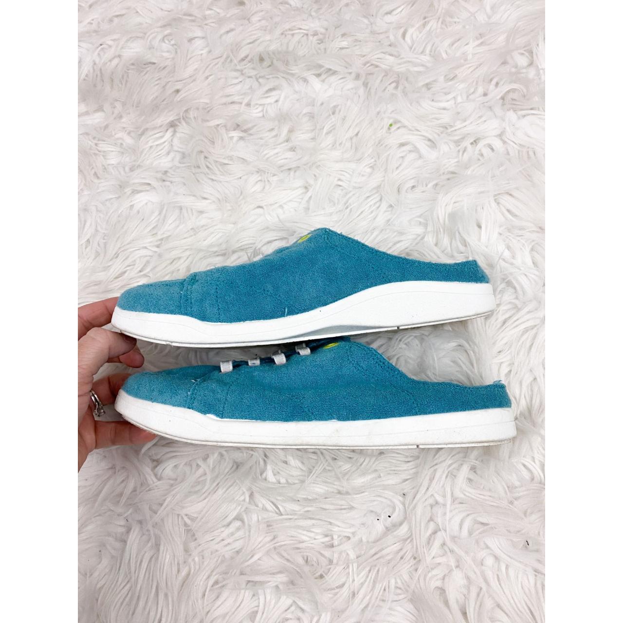 vionic beach sneakers