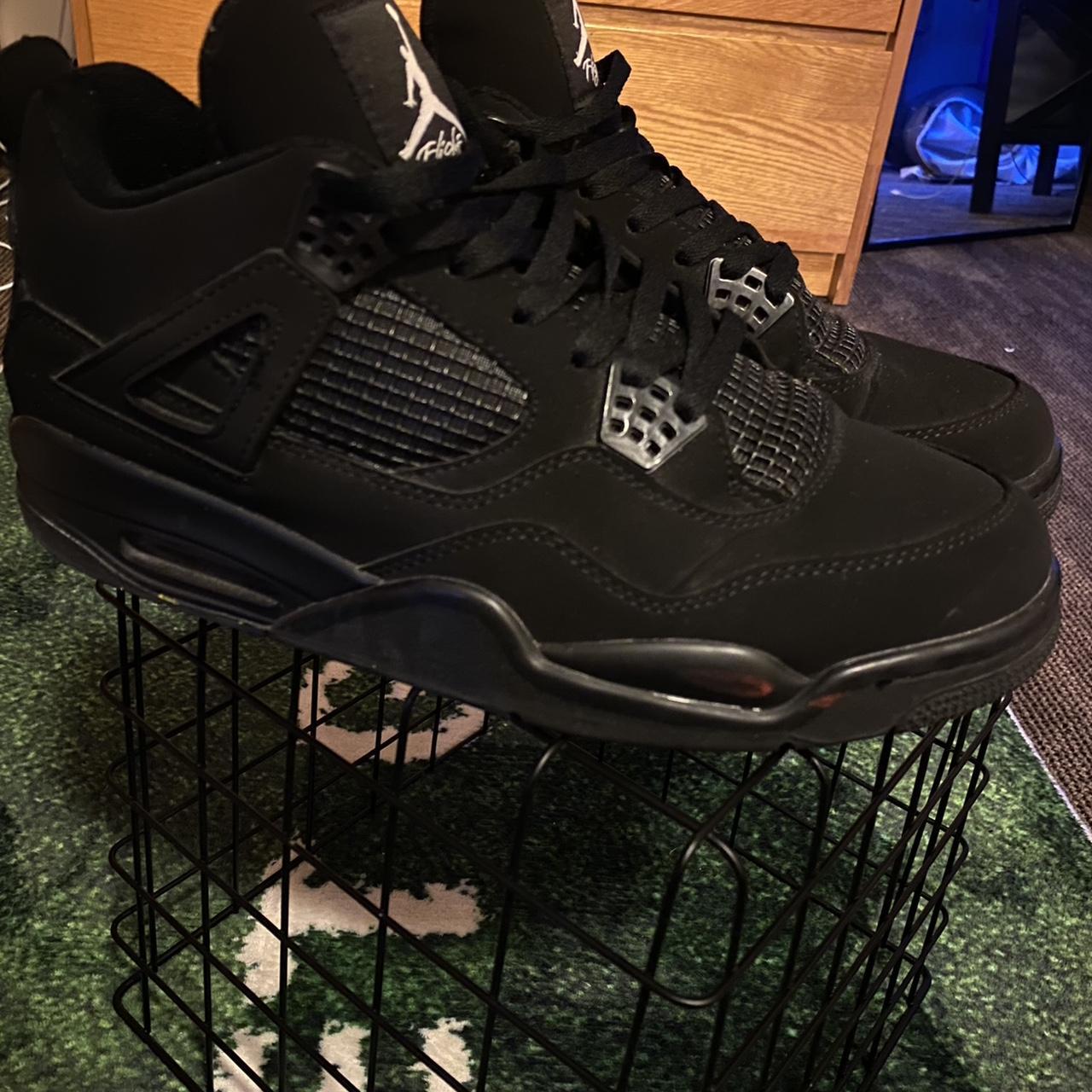 mens black jordan trainers