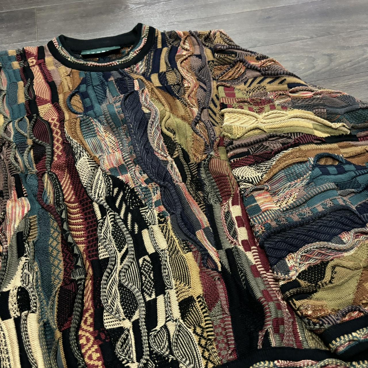 Tundra Coogi Style store Vintage