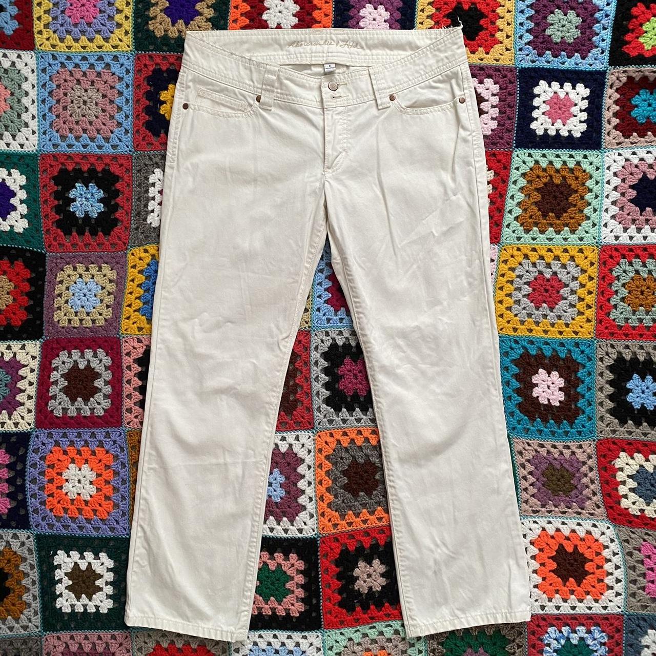 Abercrombie & Fitch Women's Cream Jeans Depop