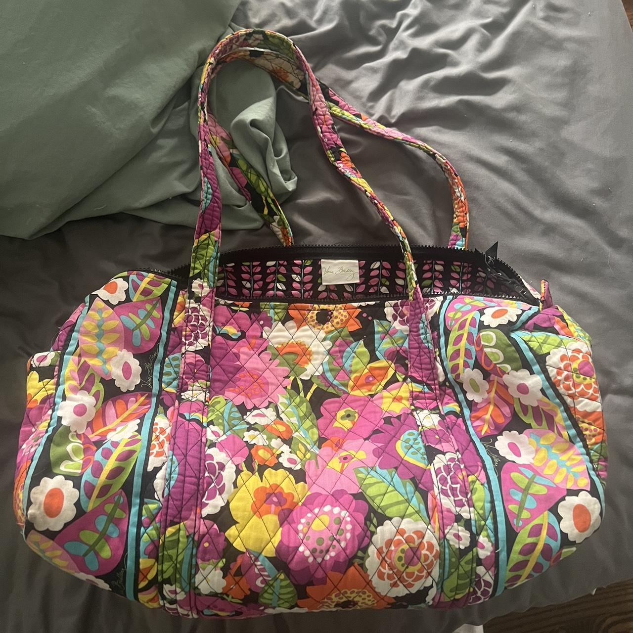 Vera Bradley duffle bag, perfect for weekend travel! - Depop