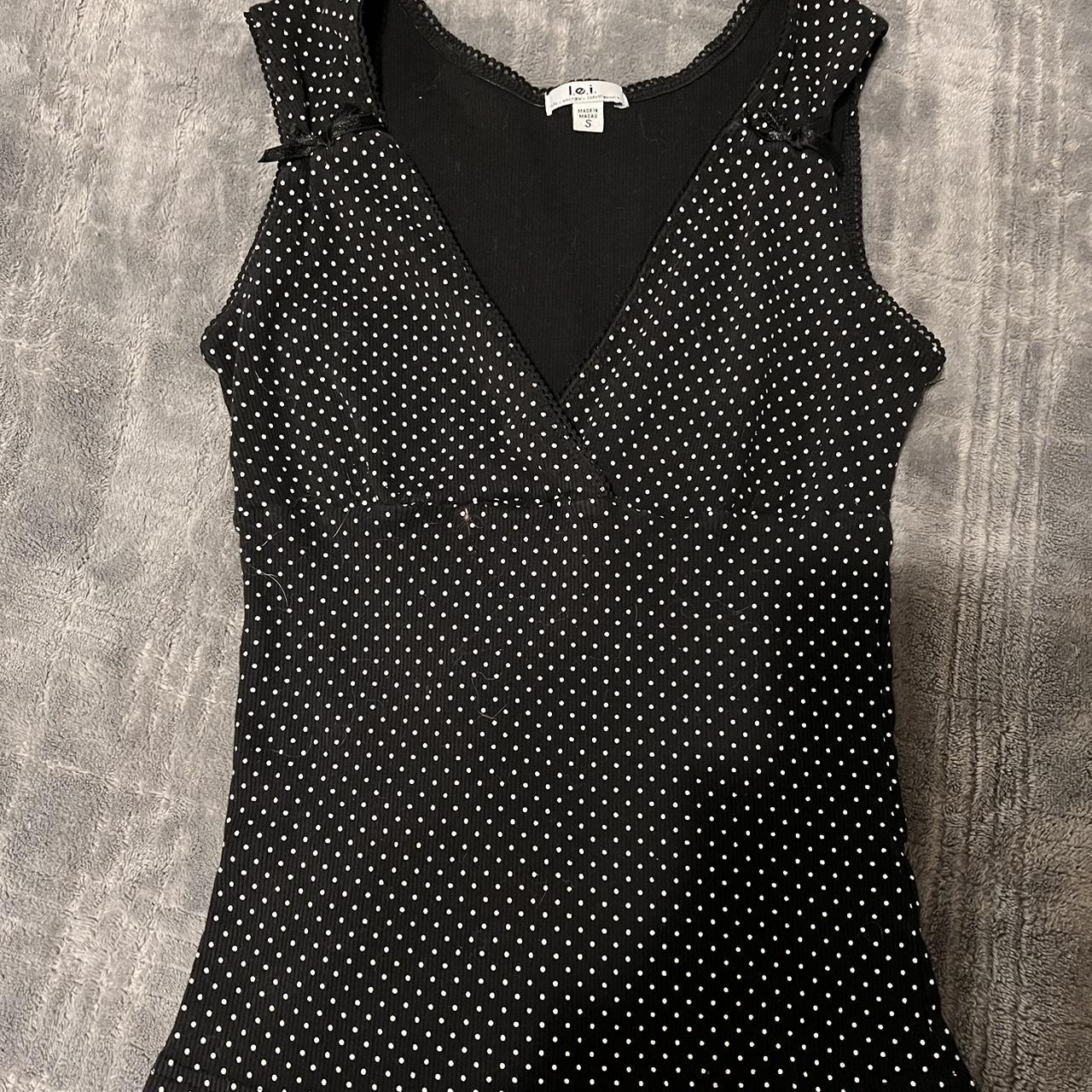 Black and white polka dot tank Size: Women’s small... - Depop