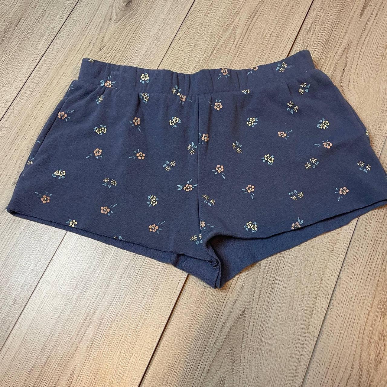 Paisley Print Swim Trunks Real nice navy blue - Depop