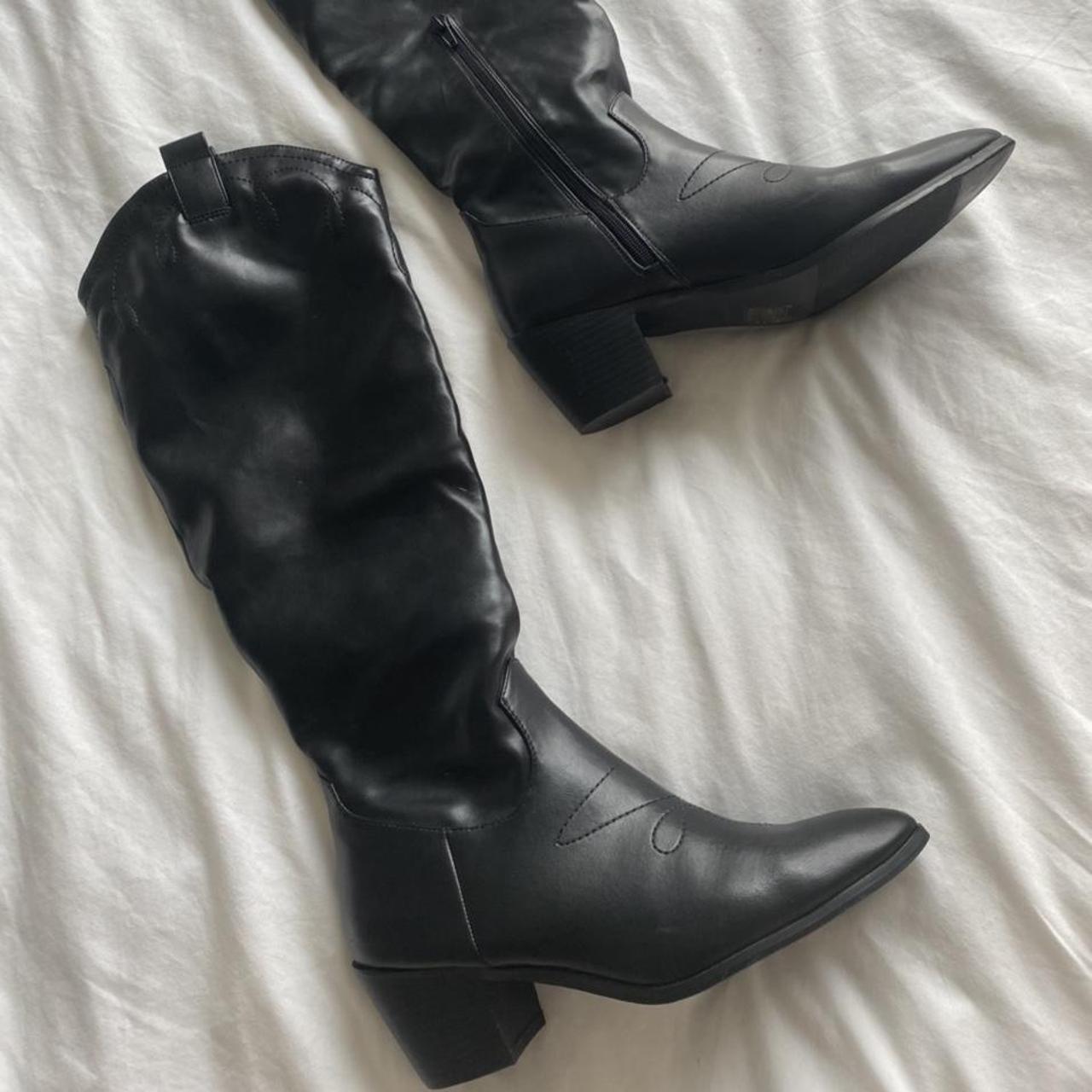 item listed by jillianholton