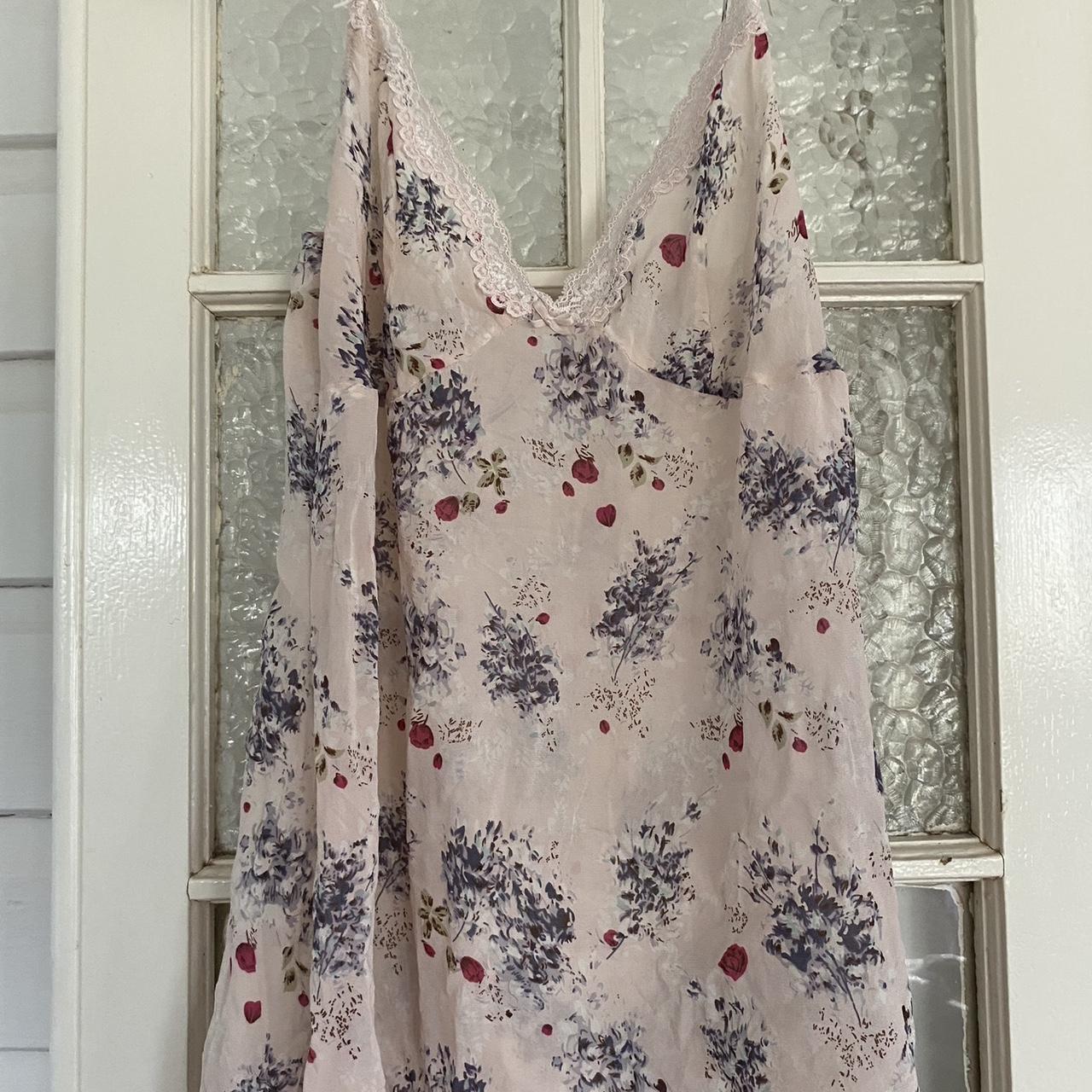 dainty little floral slip dress I’m quite tall so... - Depop