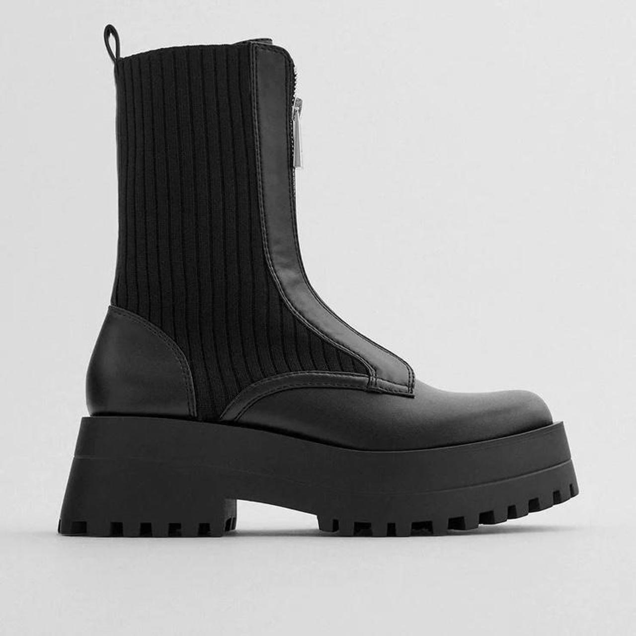 Zara Women's Black Boots Depop