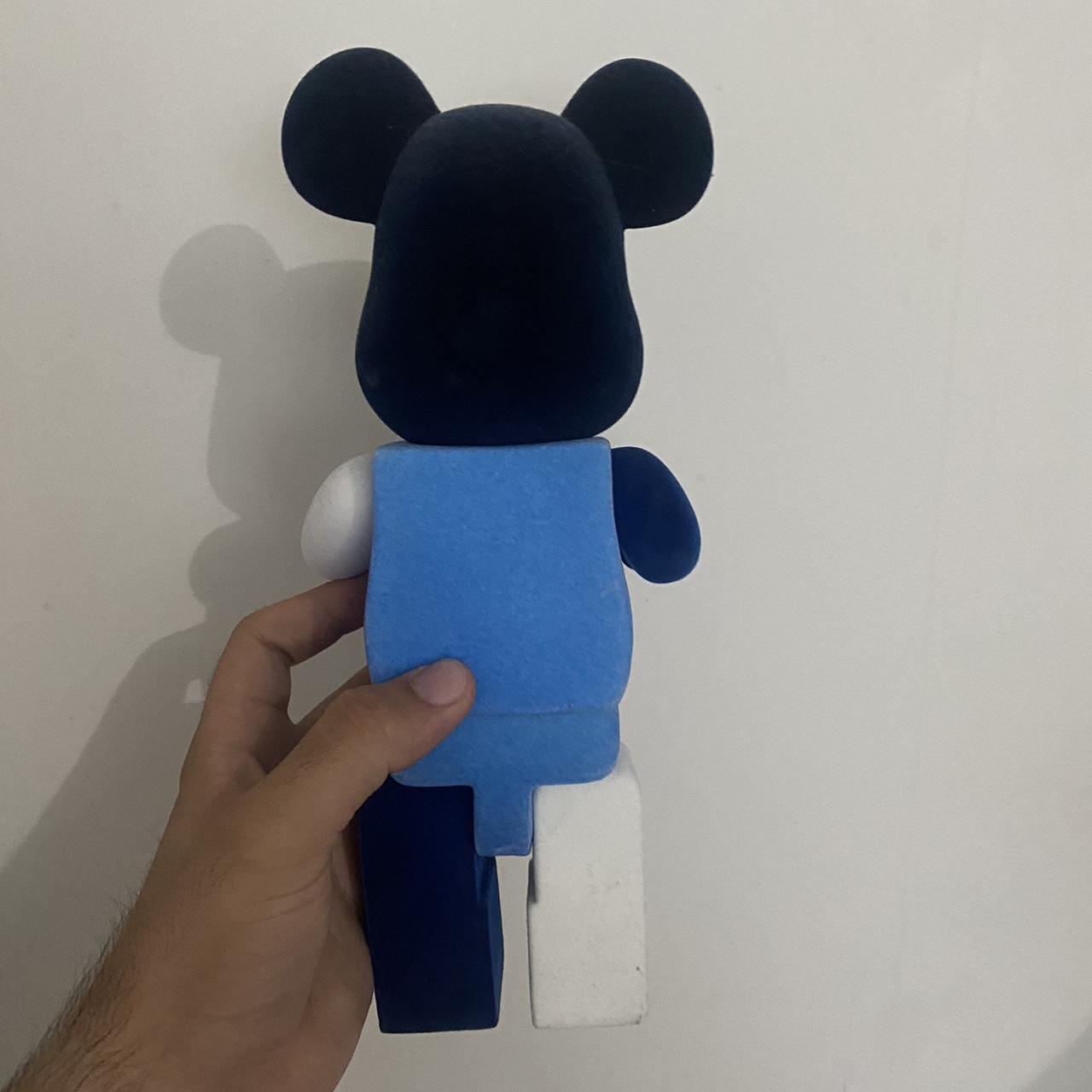 KITH×BE@RBRICK 100% 400% ベアブリック Blue Kith x bearbrick 400% 100% authentic Deadstock but | Depop