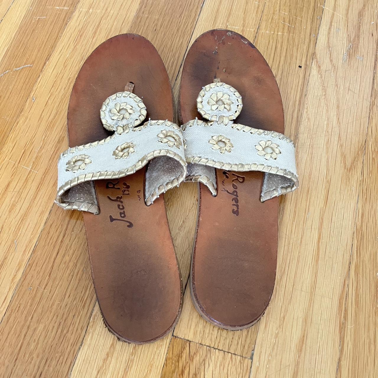 Jack Rogers size 6 sandals!!! A bit worn in but... - Depop