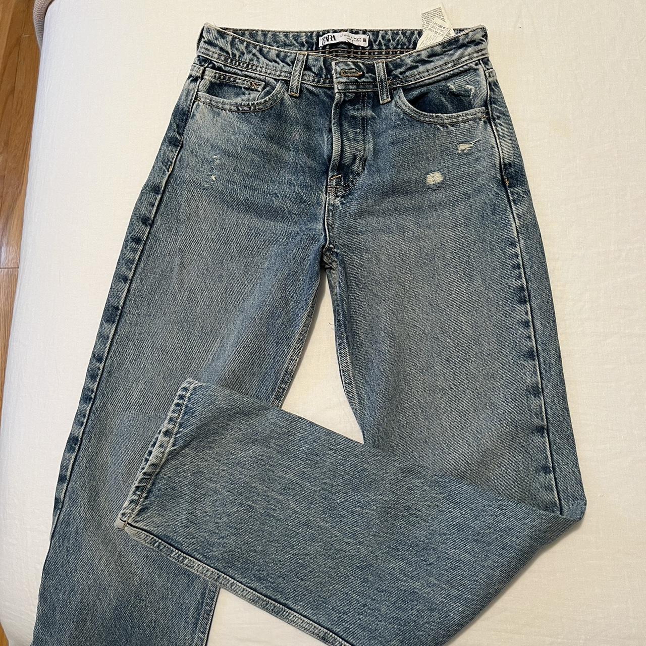 NWT Zara mid rise baggy jeans!! They are super... - Depop