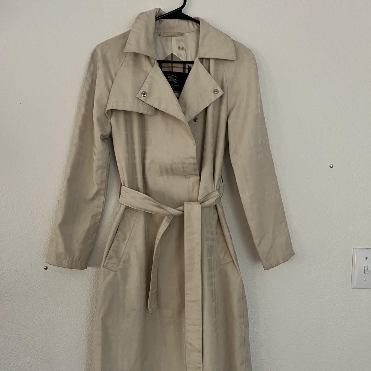 depop burberry trench