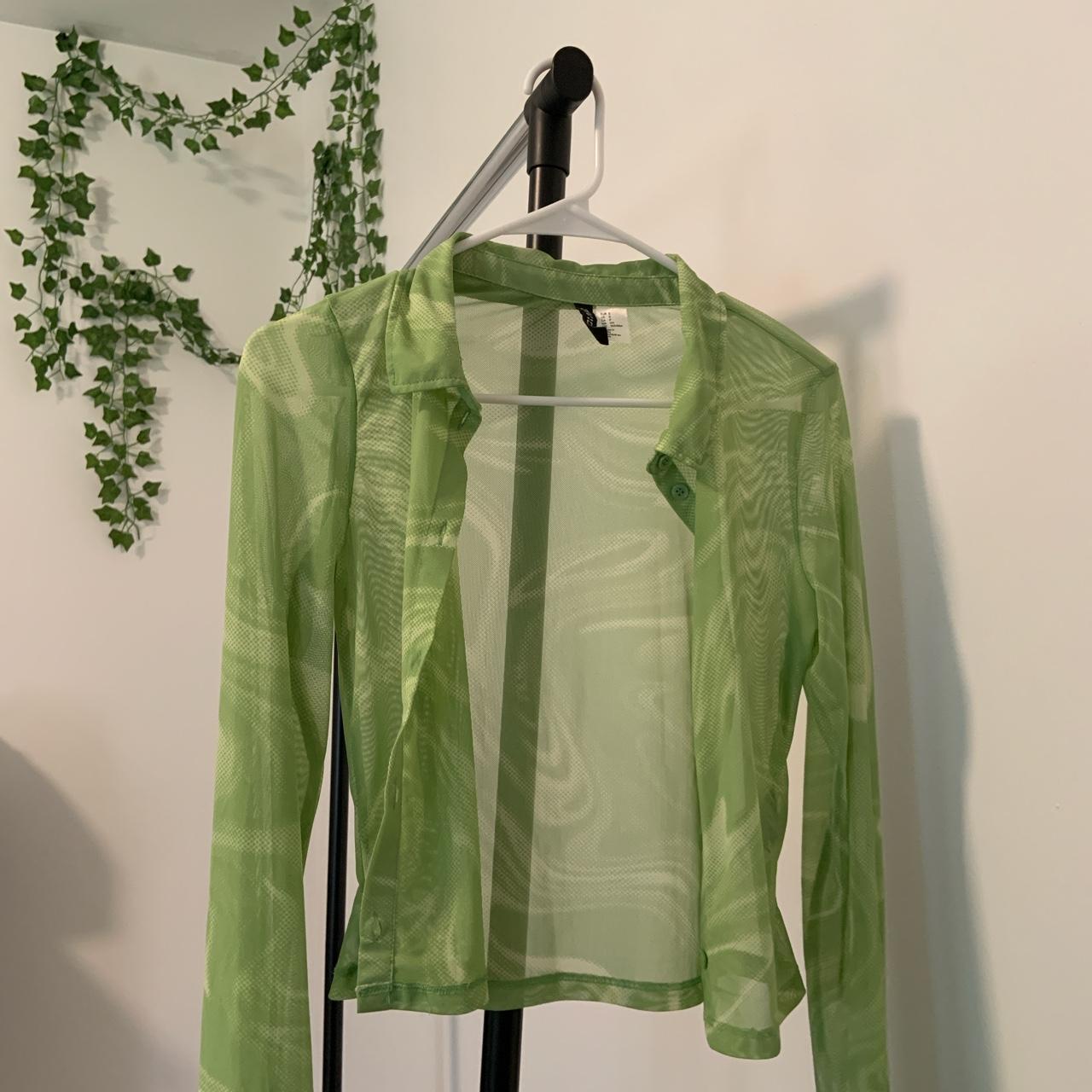 H&M Women's Green and White Shirt Depop