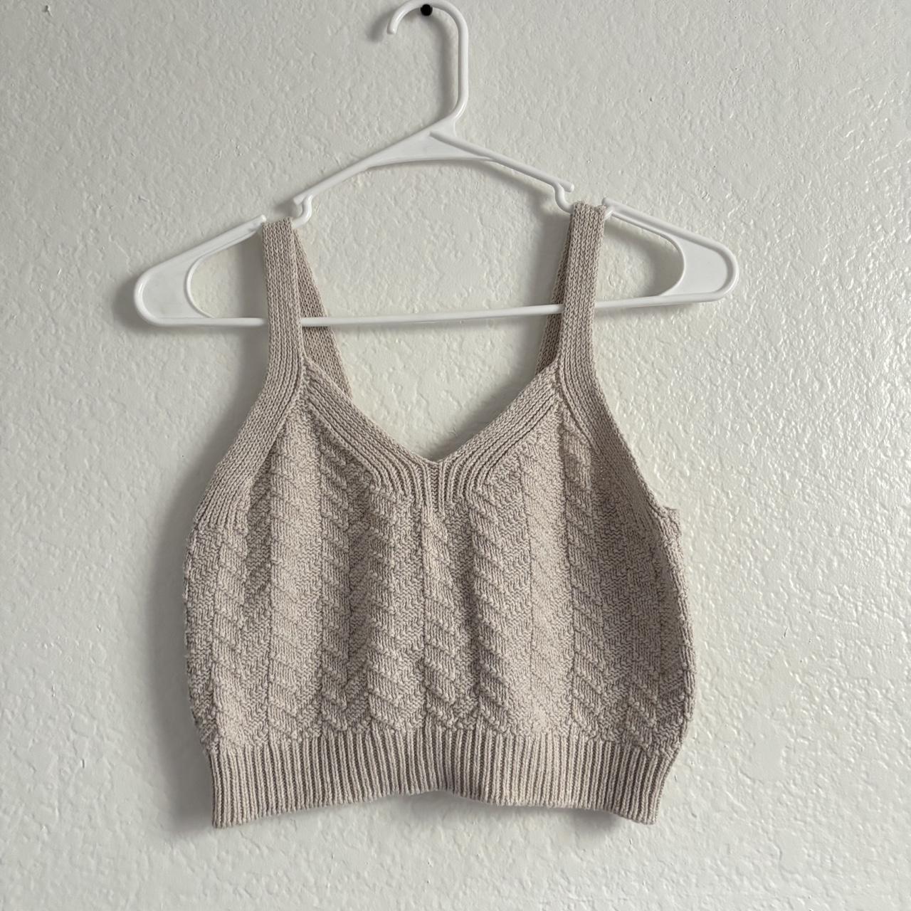 PacSun Women's Crop top Cream S – sweater tank top •size small