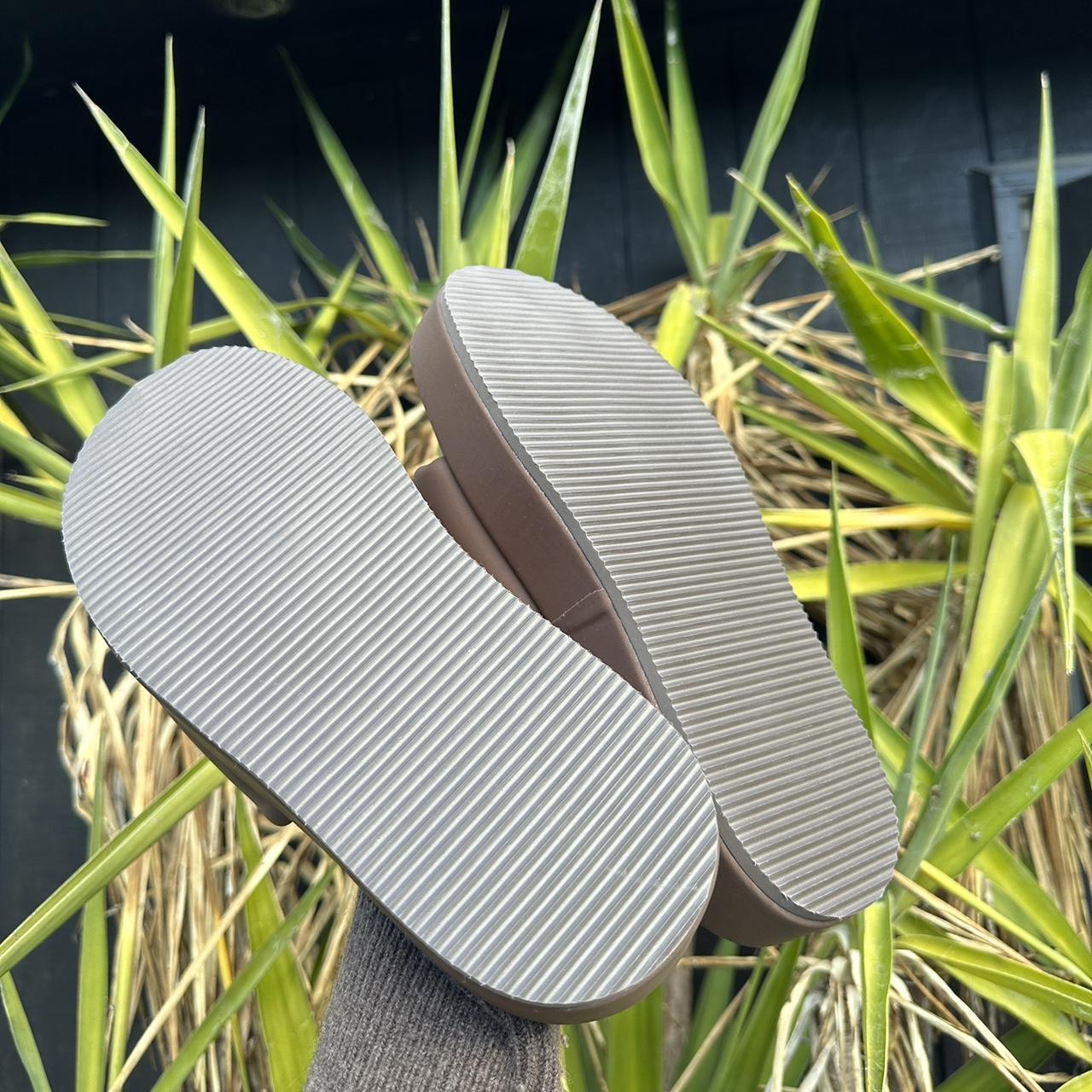 alias mae andi slides