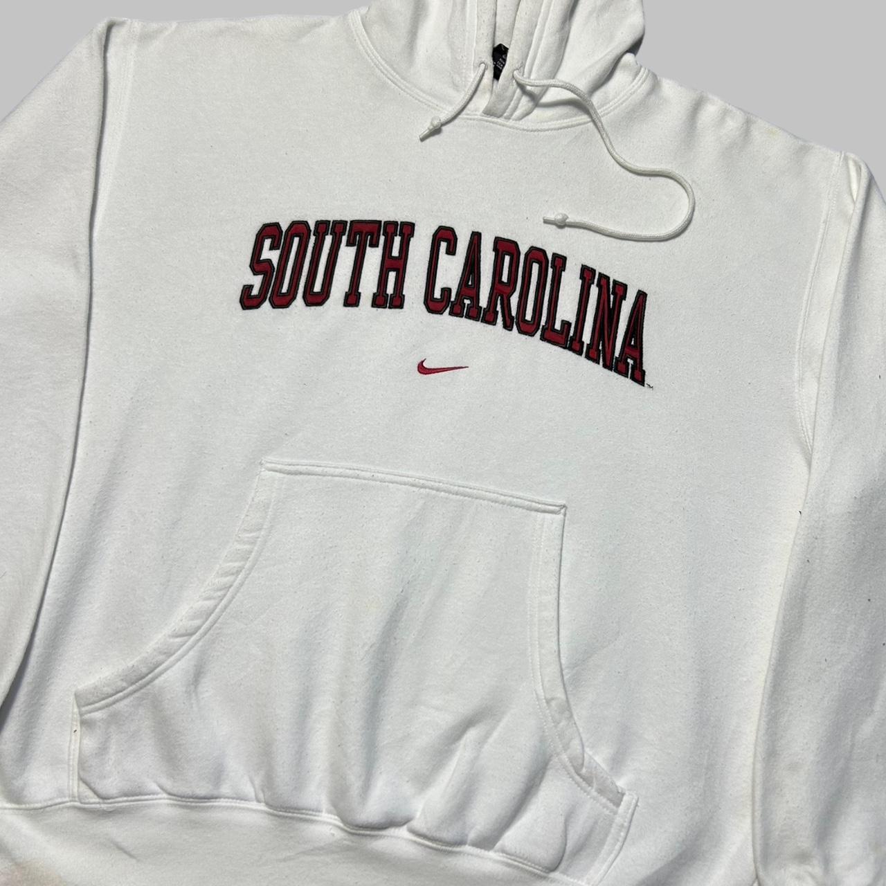 Nike Men's White and Red Hoodie Depop