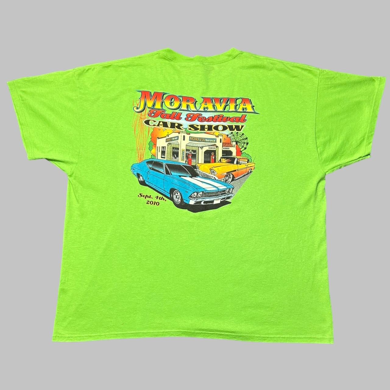 Jerzees Men's Green and Black Tshirt Depop