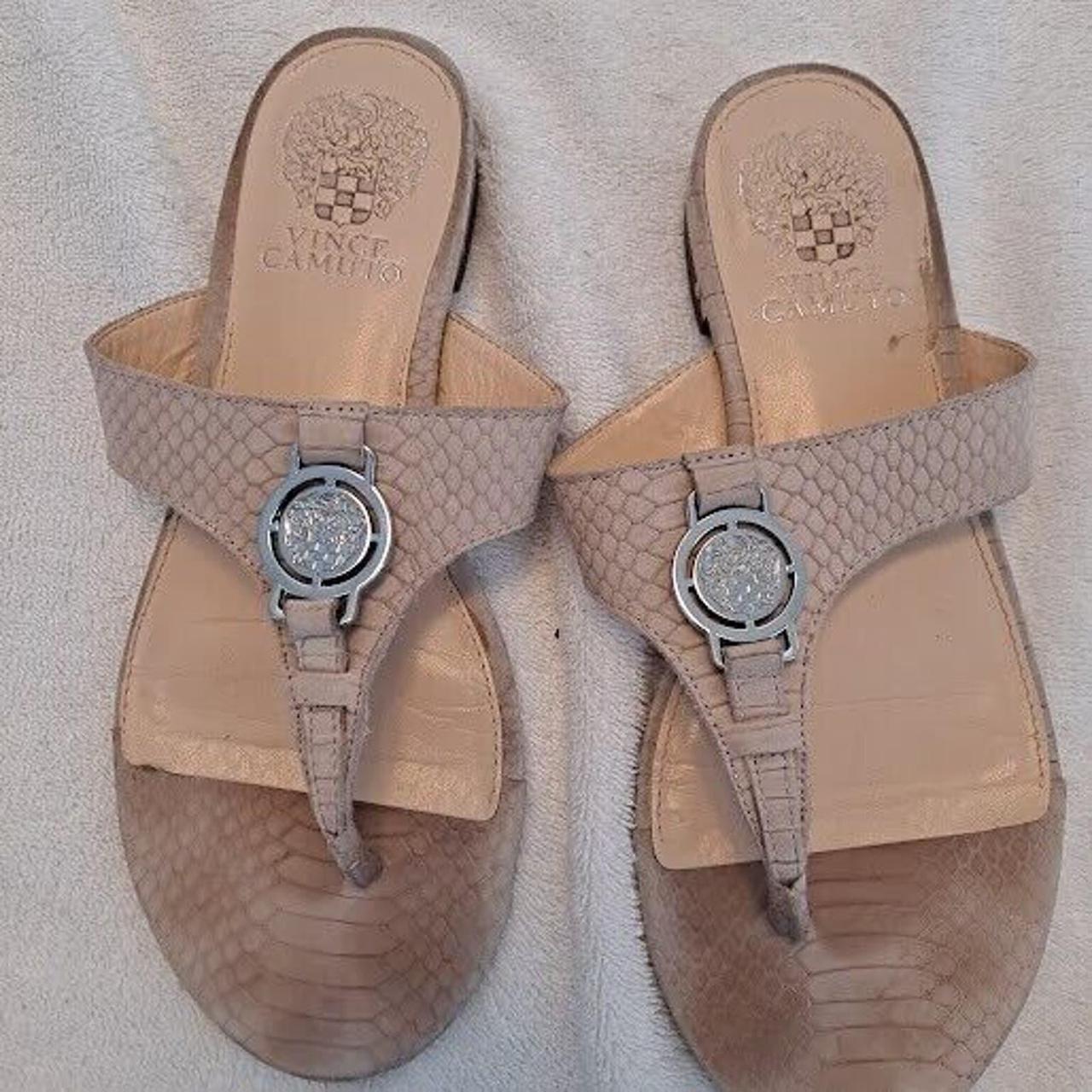 Vince Camuto Size 6.5M Slide Thong Flats Depop