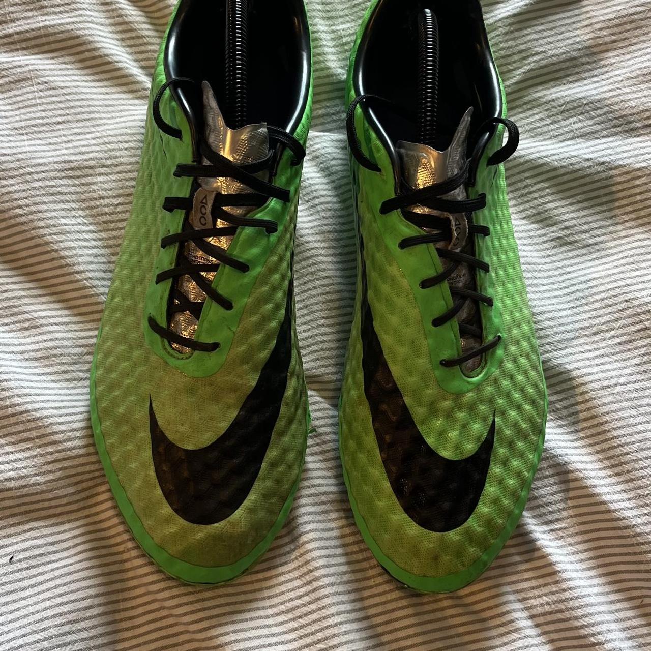 nike hypervenom 1 black