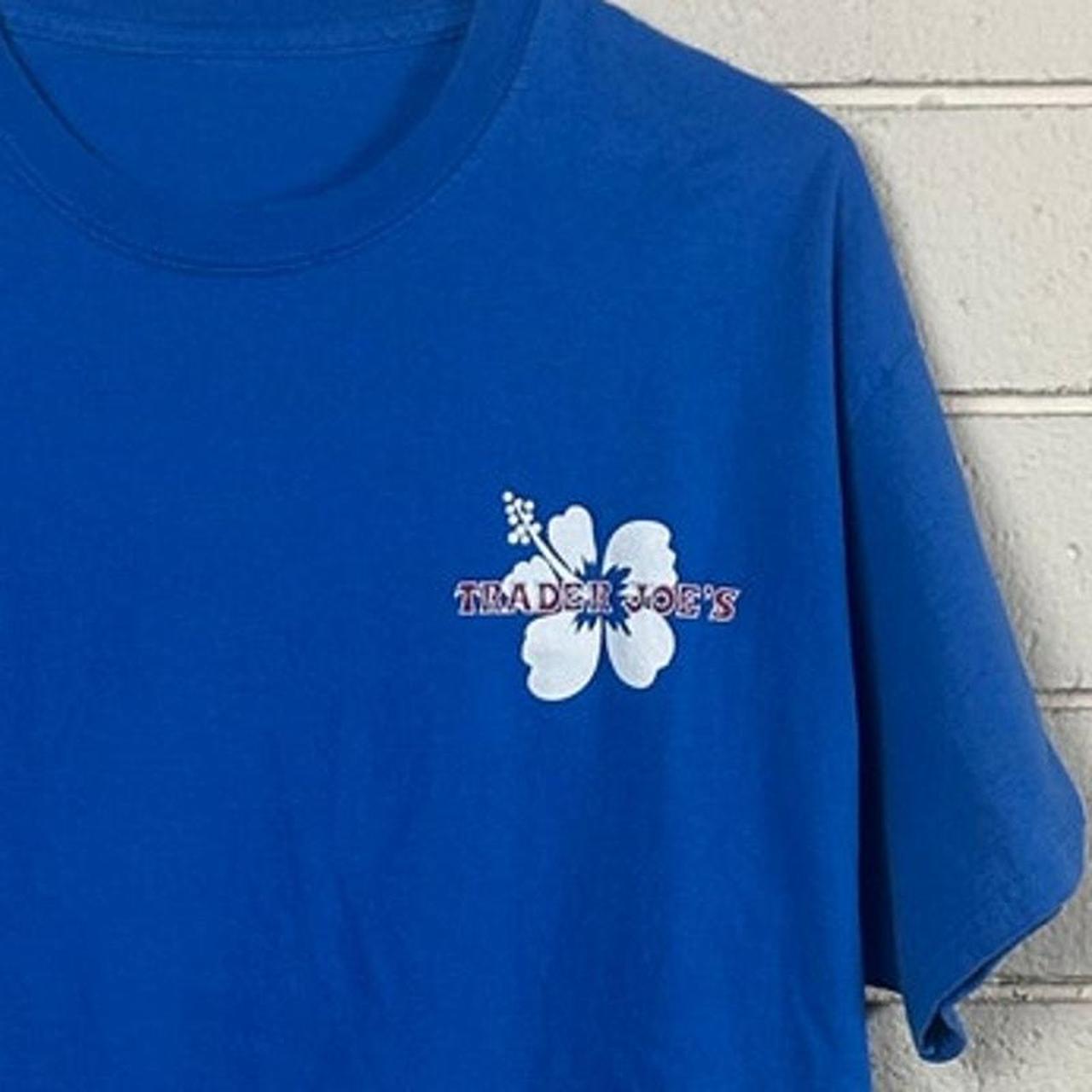 Trader Joe's Women's T-shirt - Blue - M – Trader … - image 3