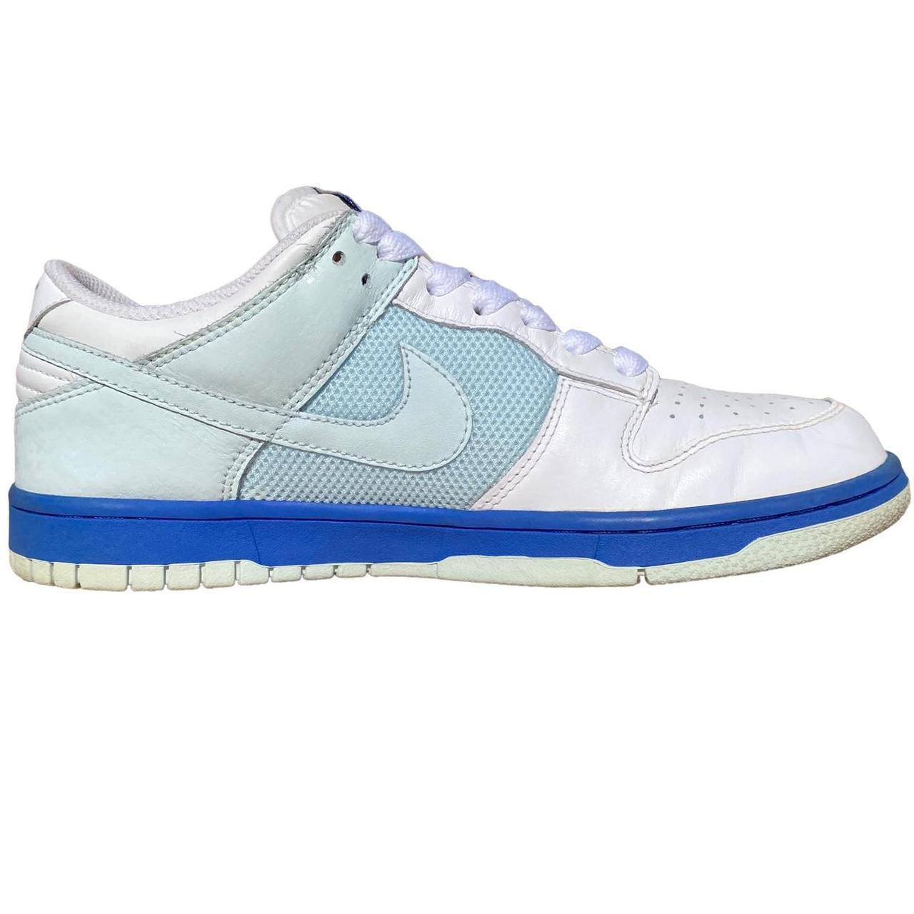 nike dunk low supreme 2008