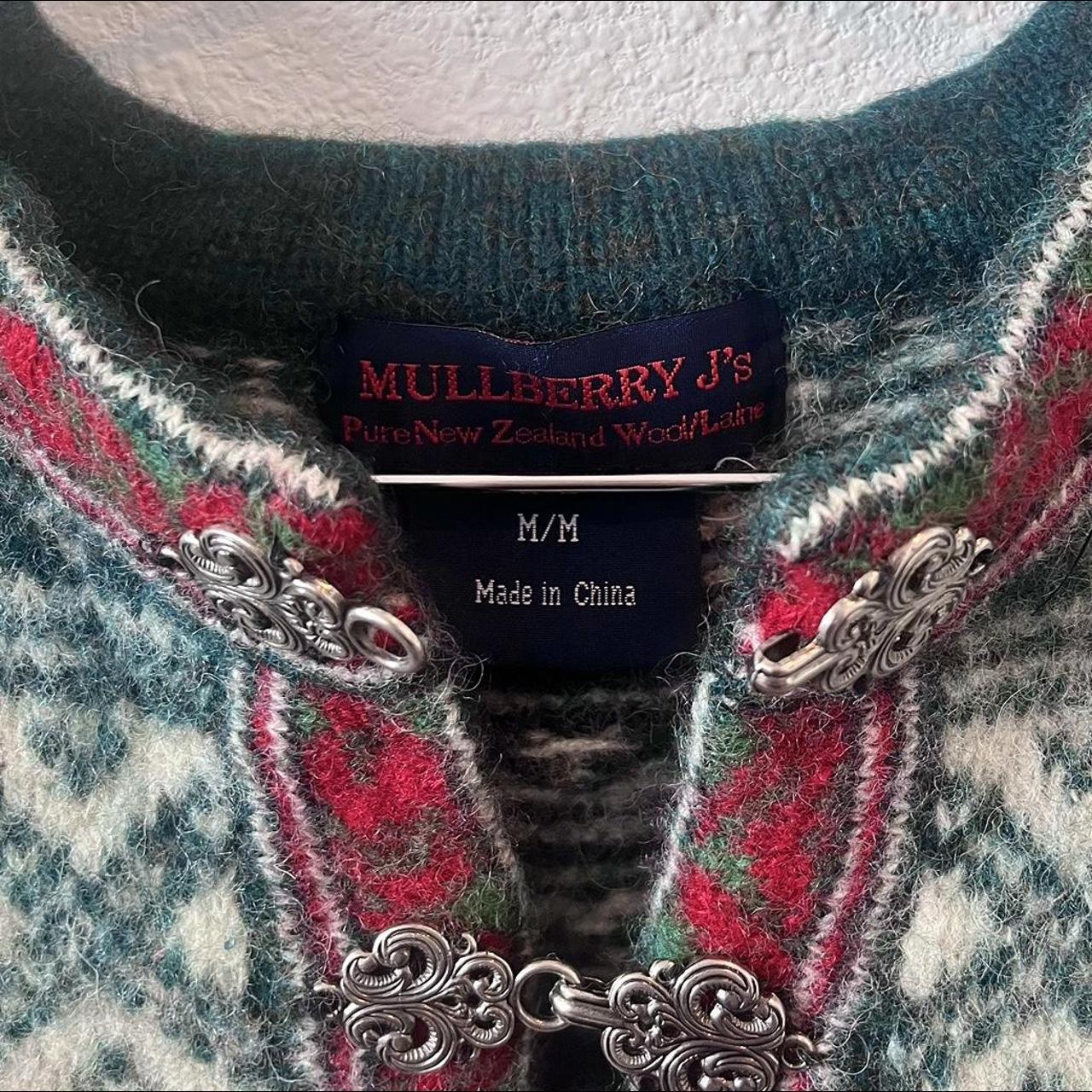 Mulberry Women's Green and Red Jumper (4)